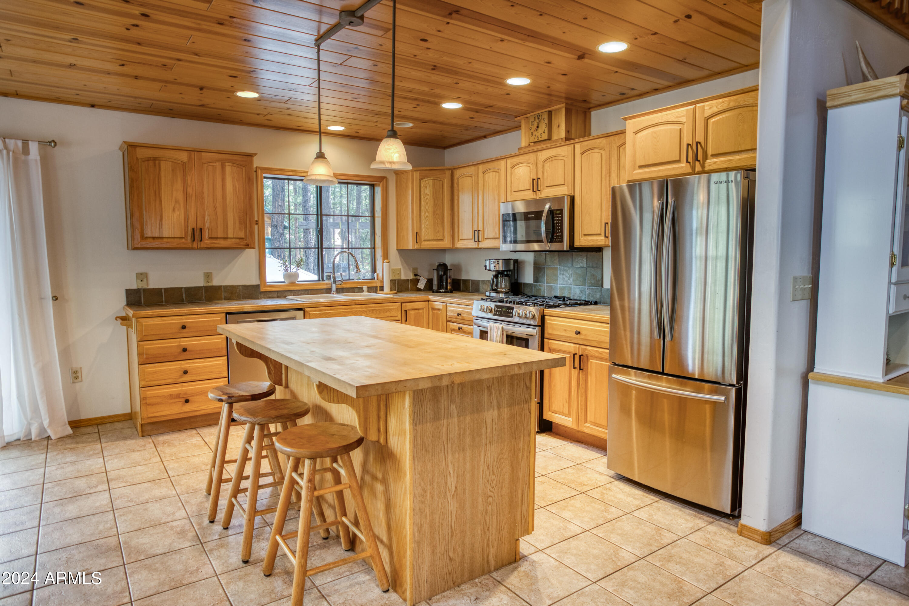 2567 Crossman Court