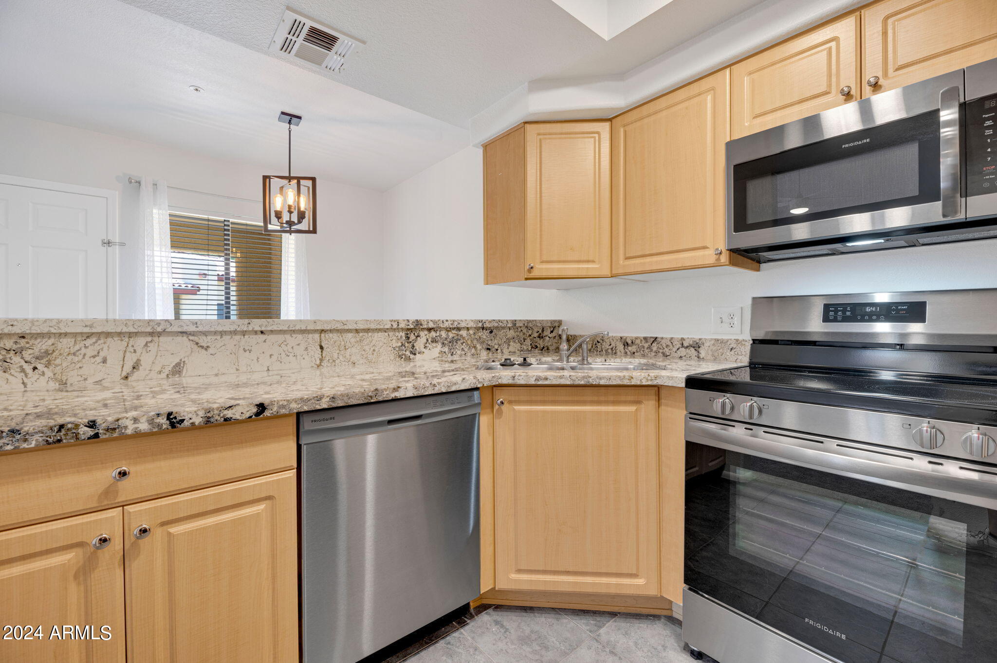 7008 E GOLD DUST Avenue # 211