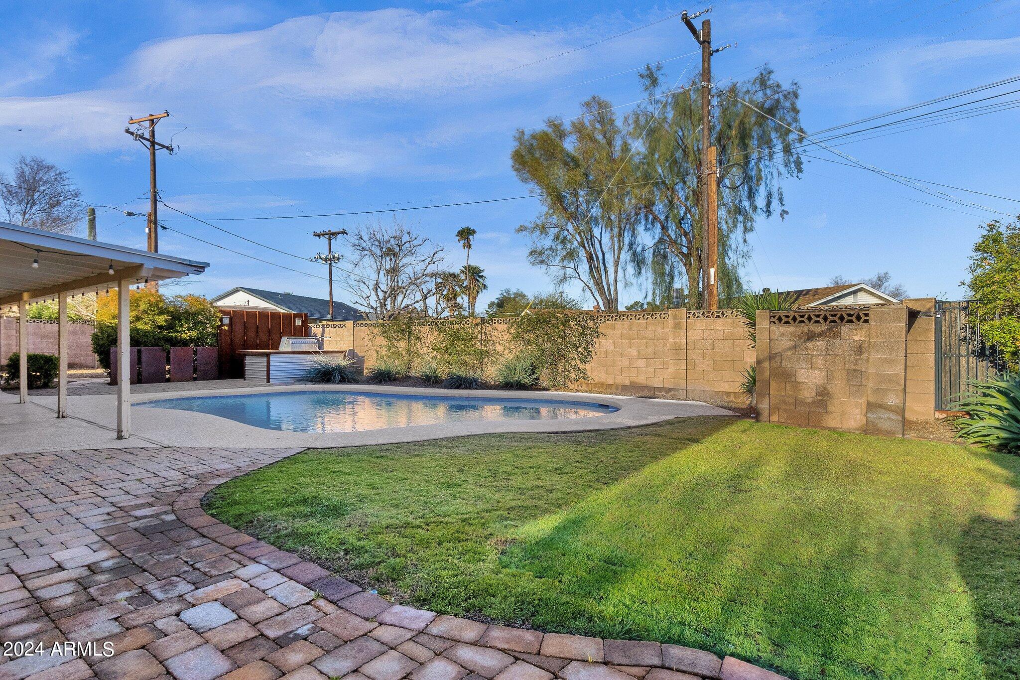 2030 N 69TH Place