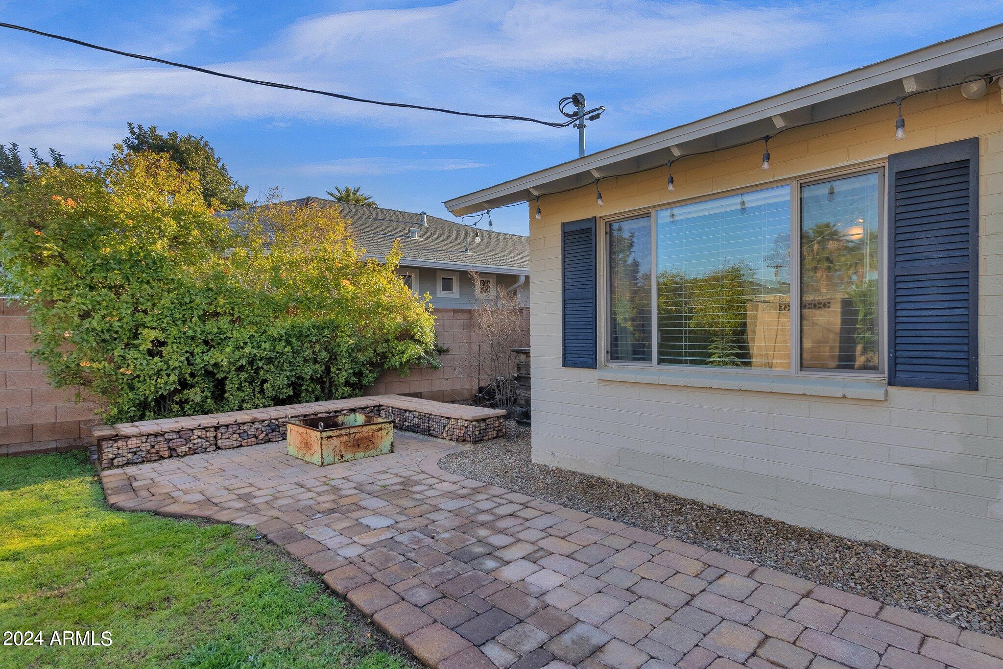 2030 N 69TH Place