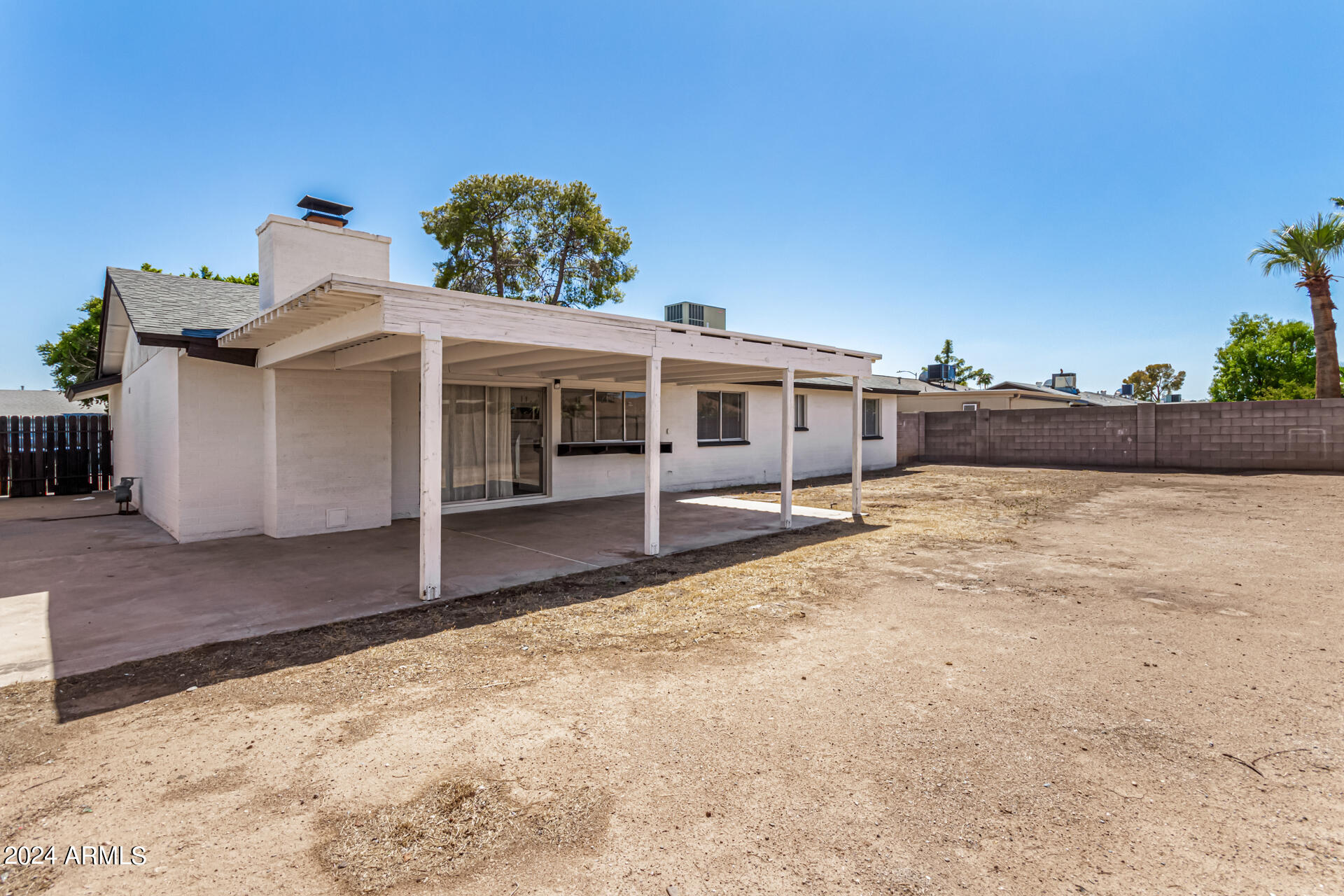 4108 W SHANGRI LA Road
