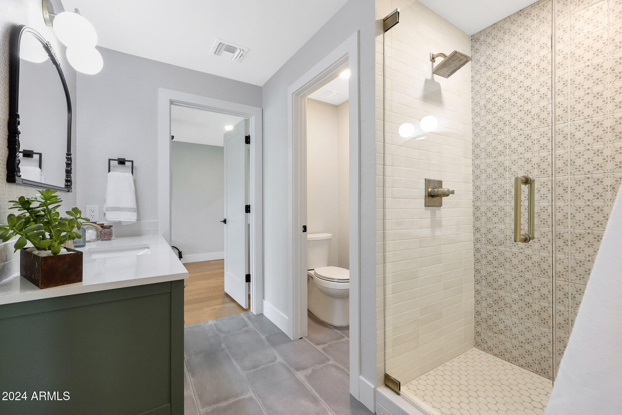 4440 E CAMELBACK Road # 32