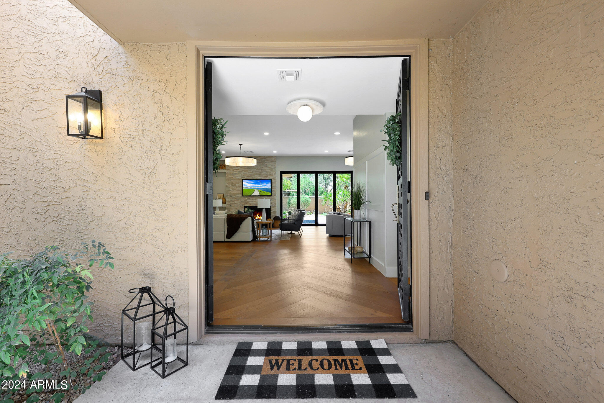 4440 E CAMELBACK Road # 32