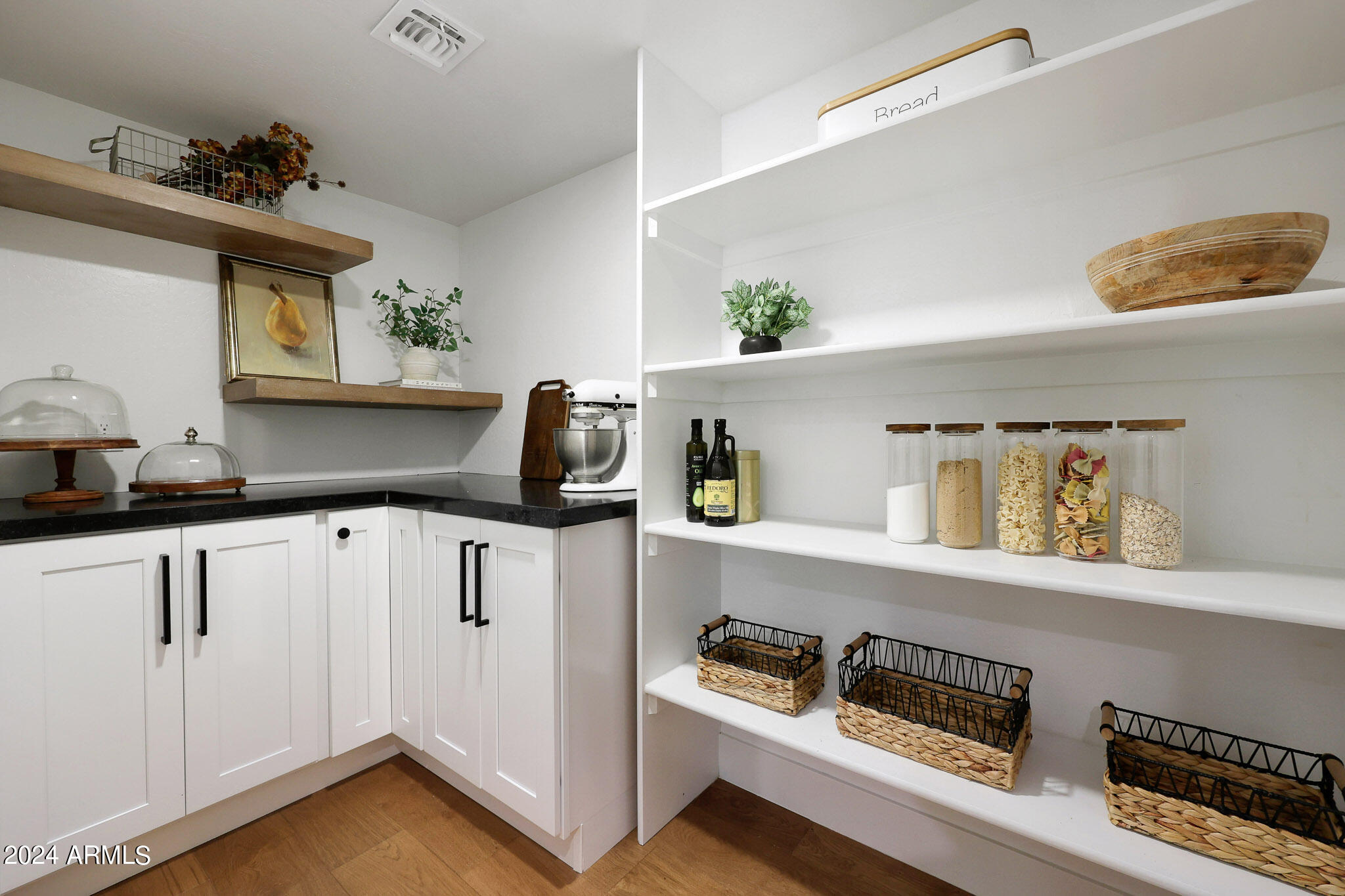 4440 E CAMELBACK Road # 32