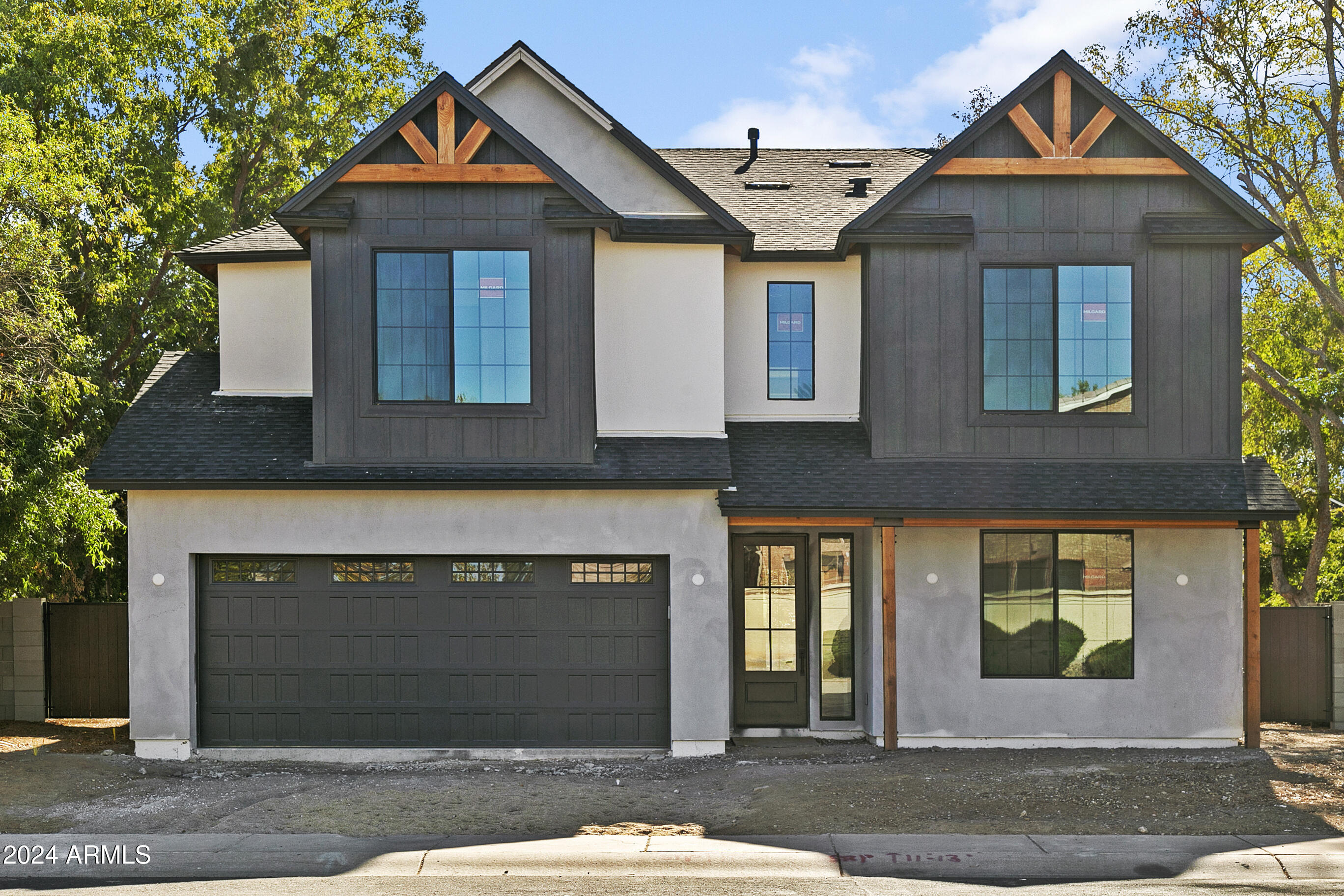 1331 W STATE Avenue