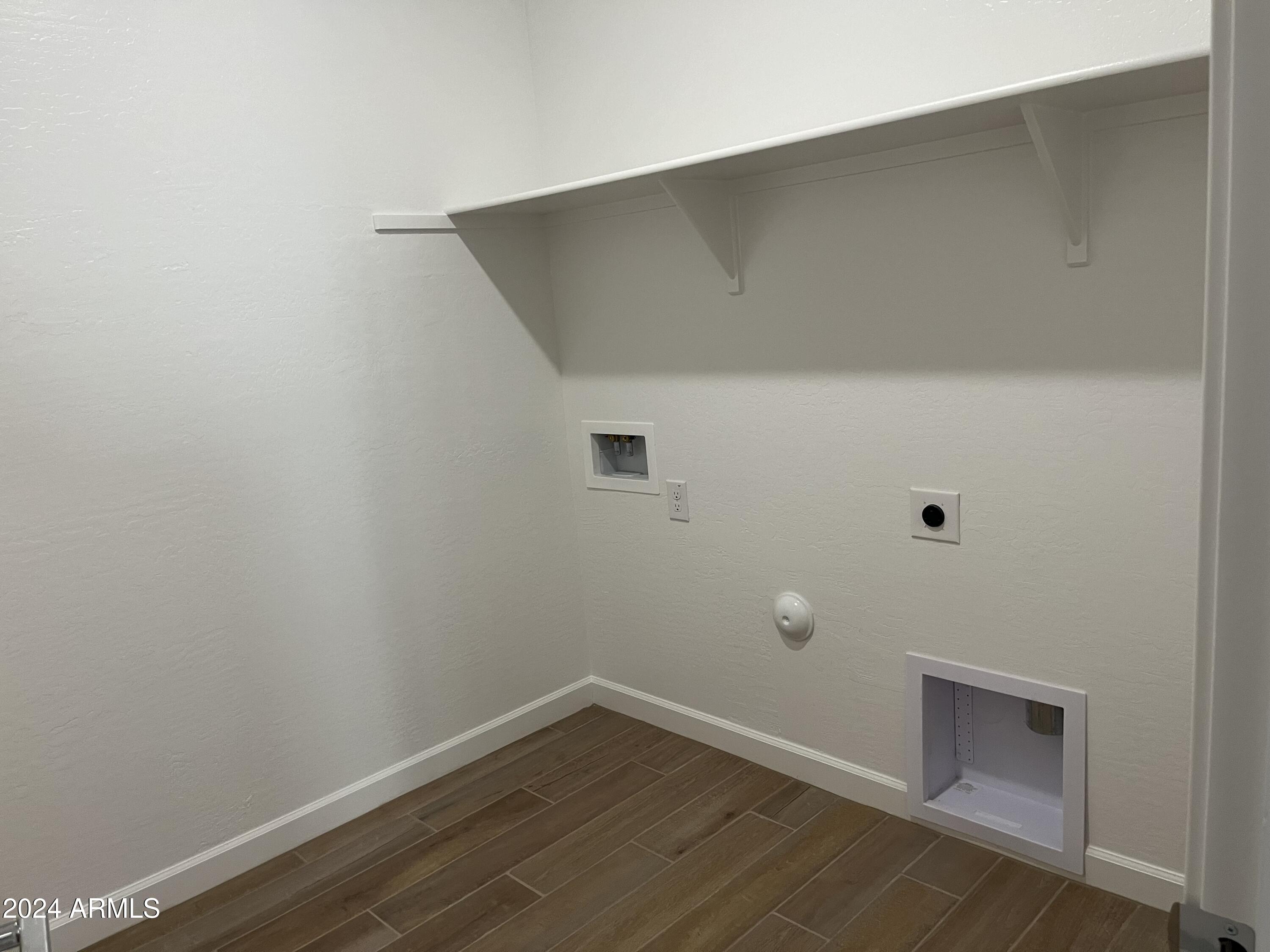 7674 W TETHER Trail