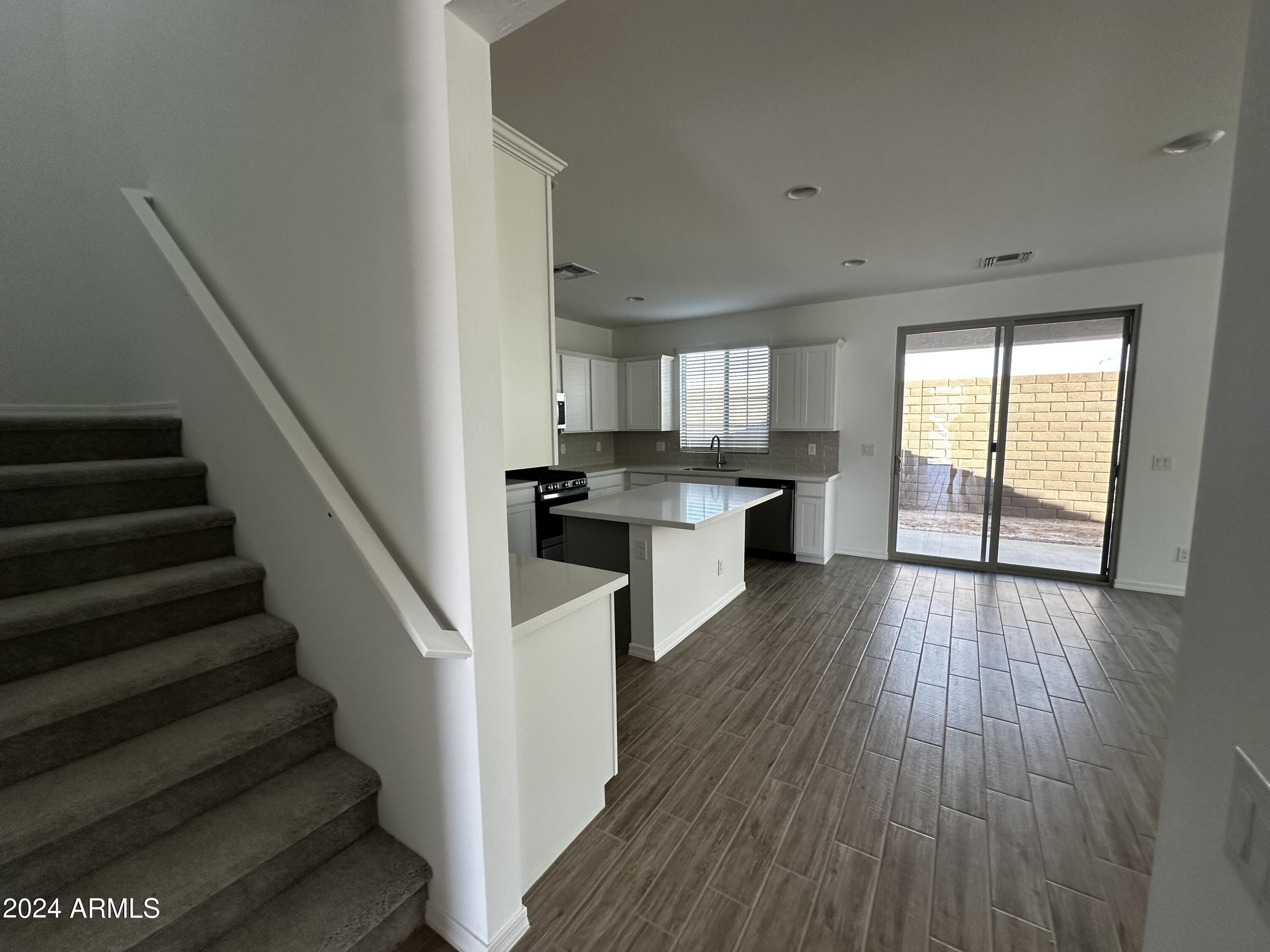 5715 W MOODY Trail