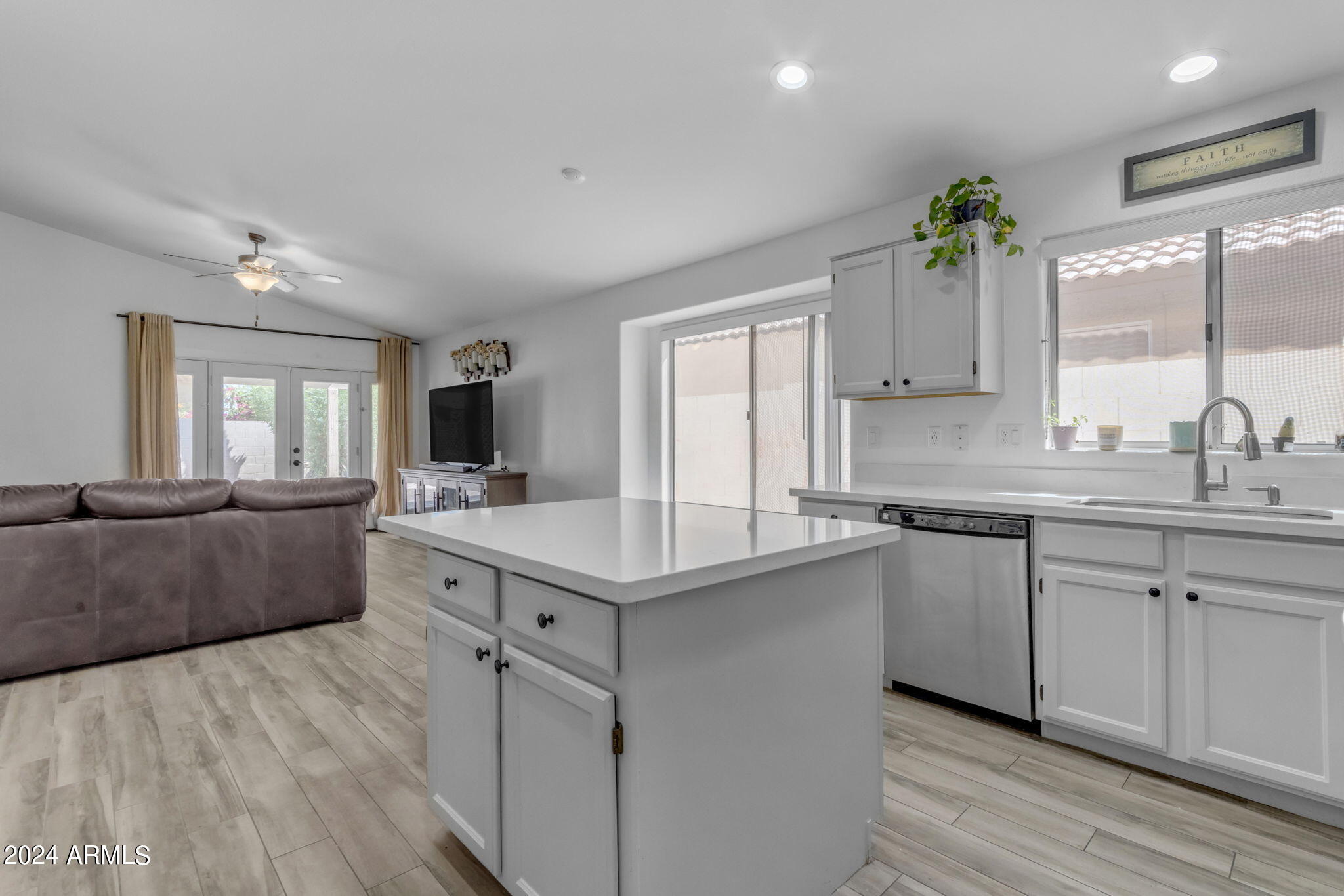 5152 W KESLER Lane