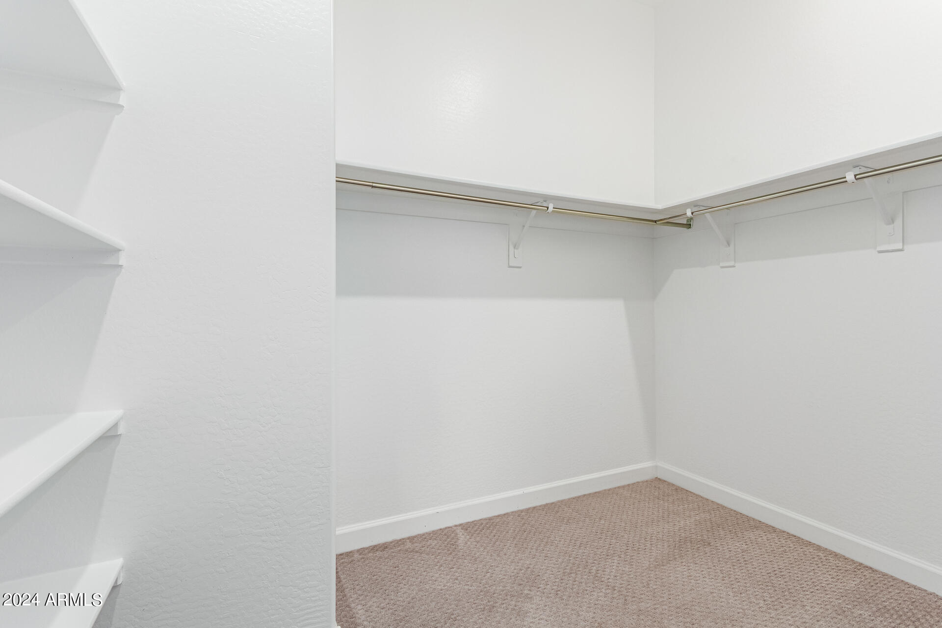 3721 E CATALINA Drive