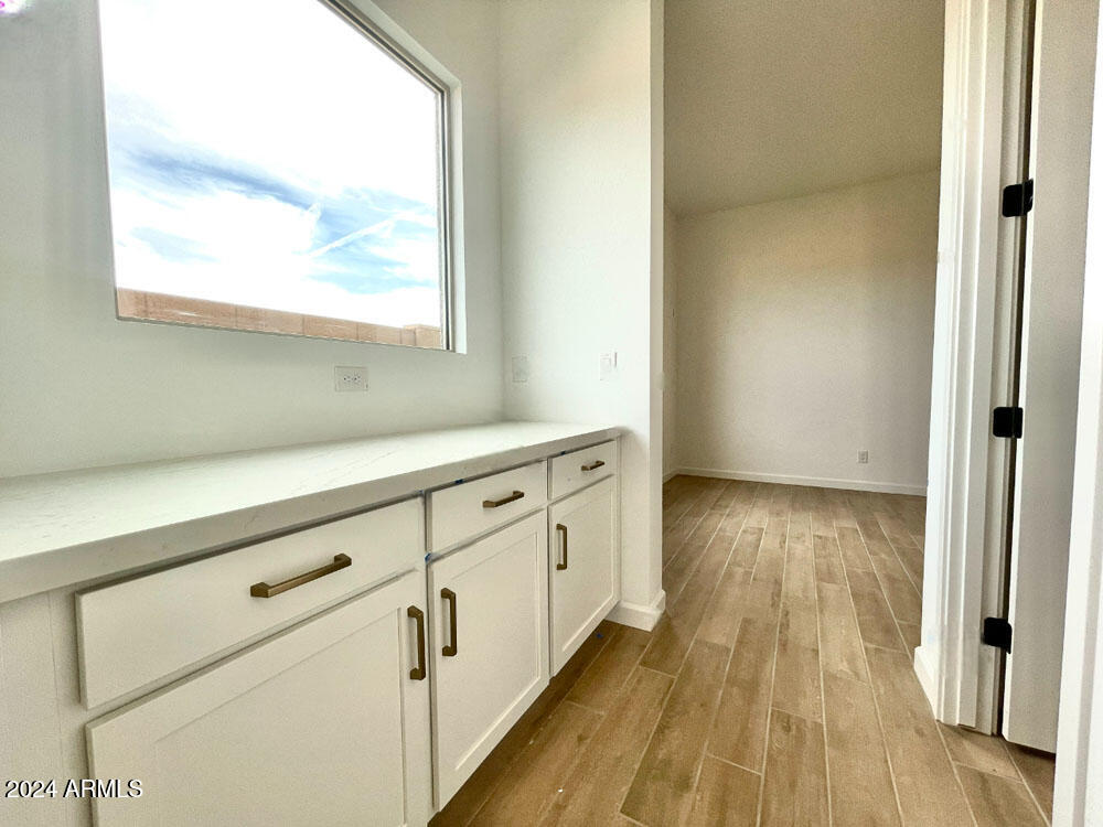 22730 E ROUNDUP Way