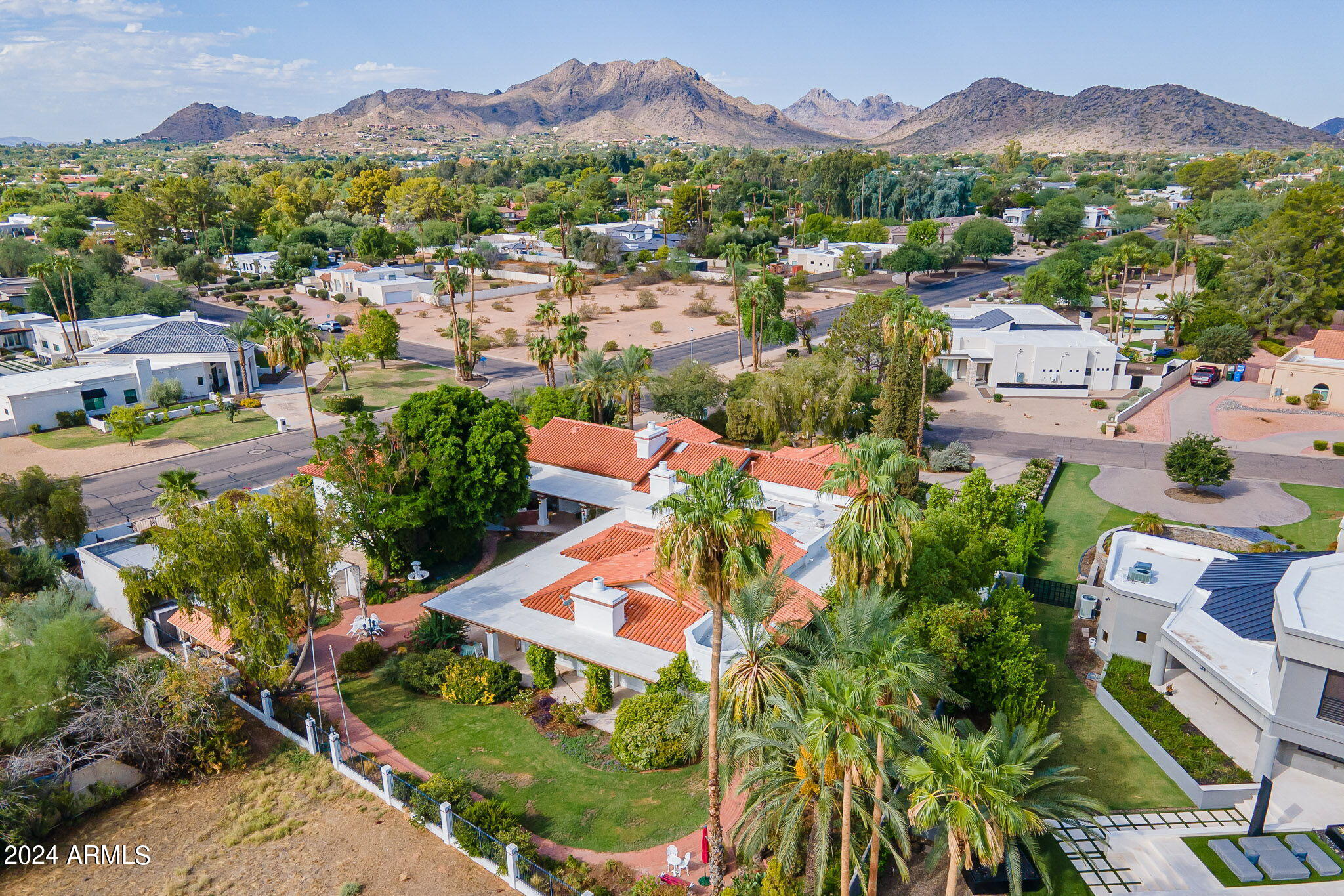 9801 N 53rd Place