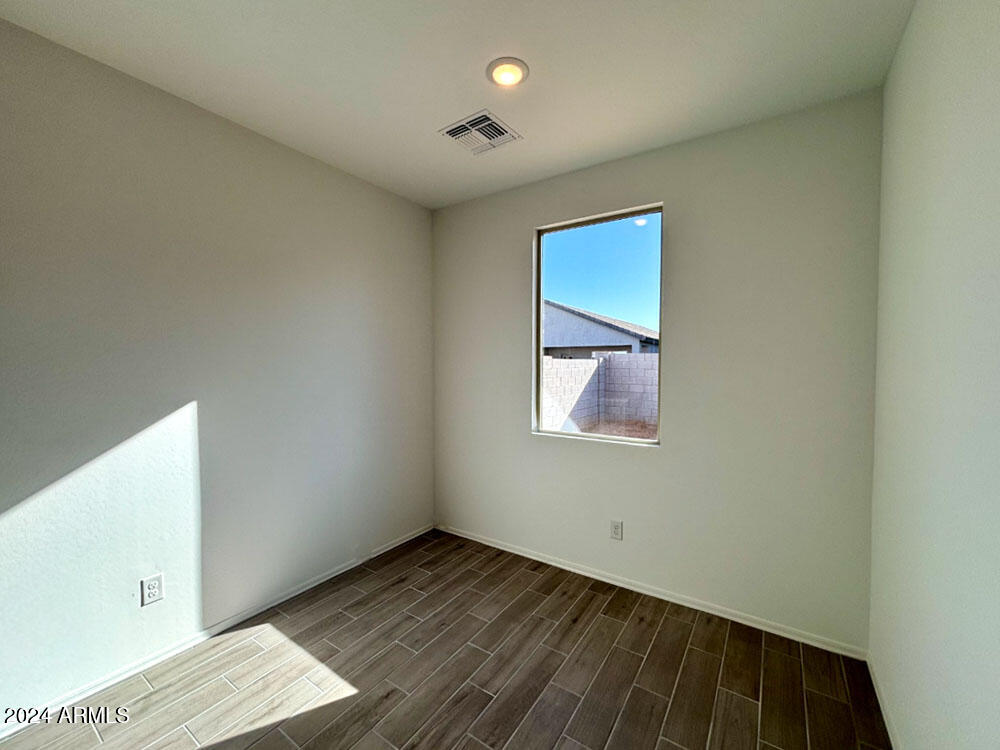 47785 W MELLEN Lane