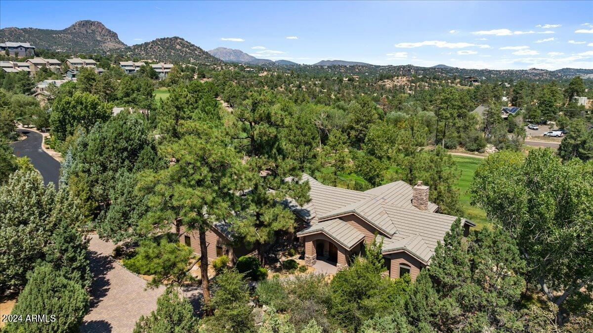 745 CROSSCREEK Drive
