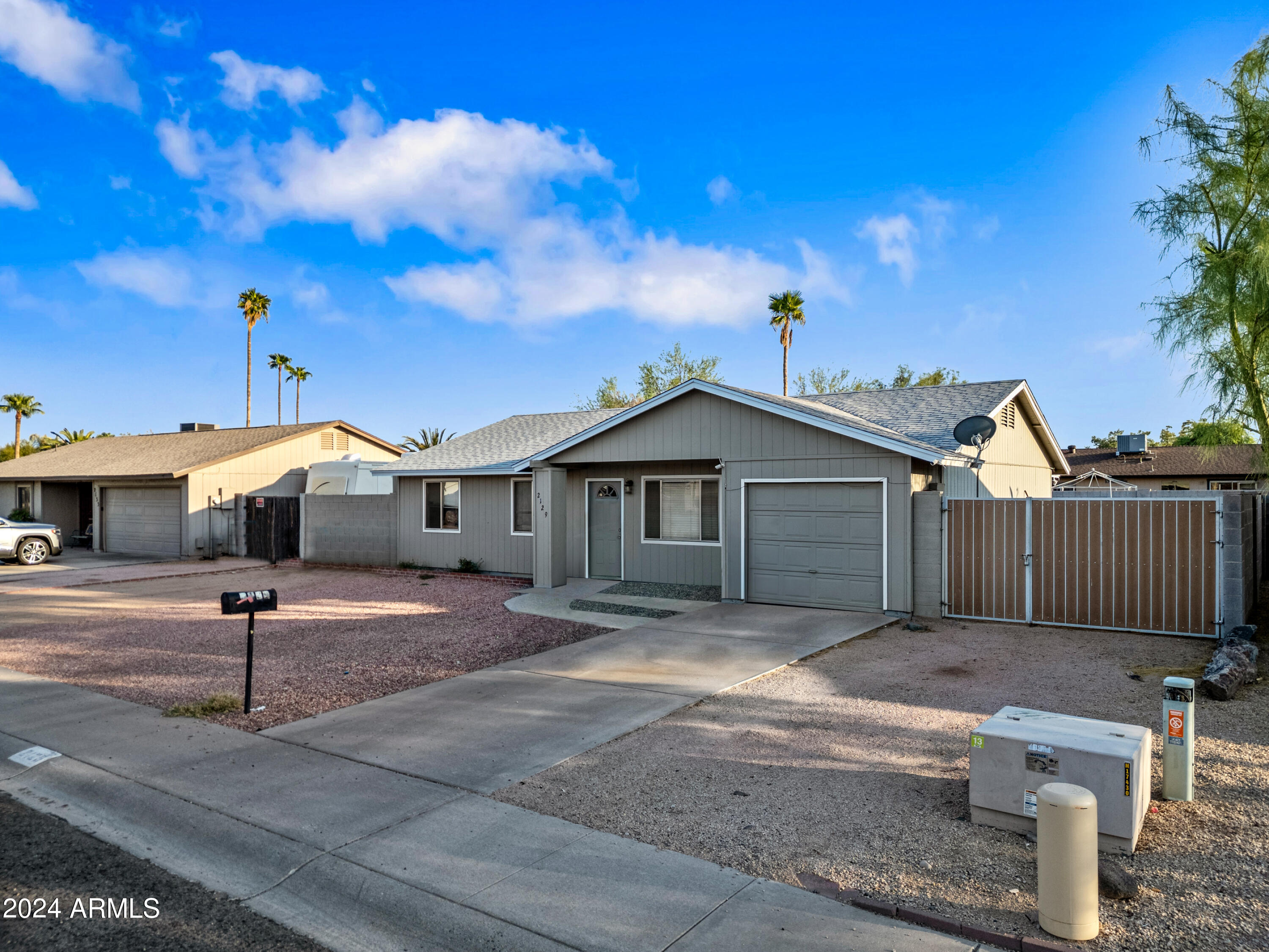 2129 E Marconi Avenue