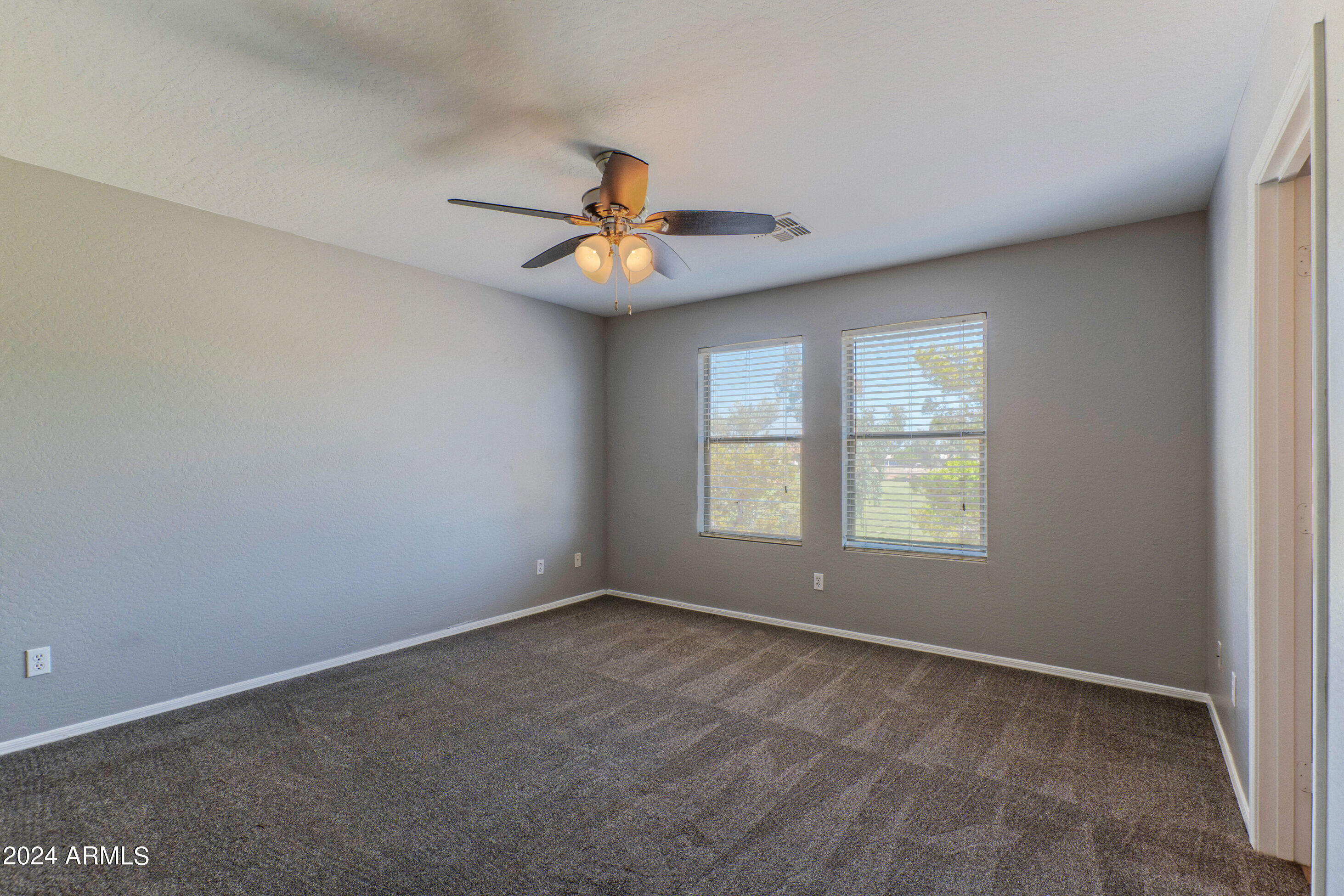 7006 W LINCOLN Street