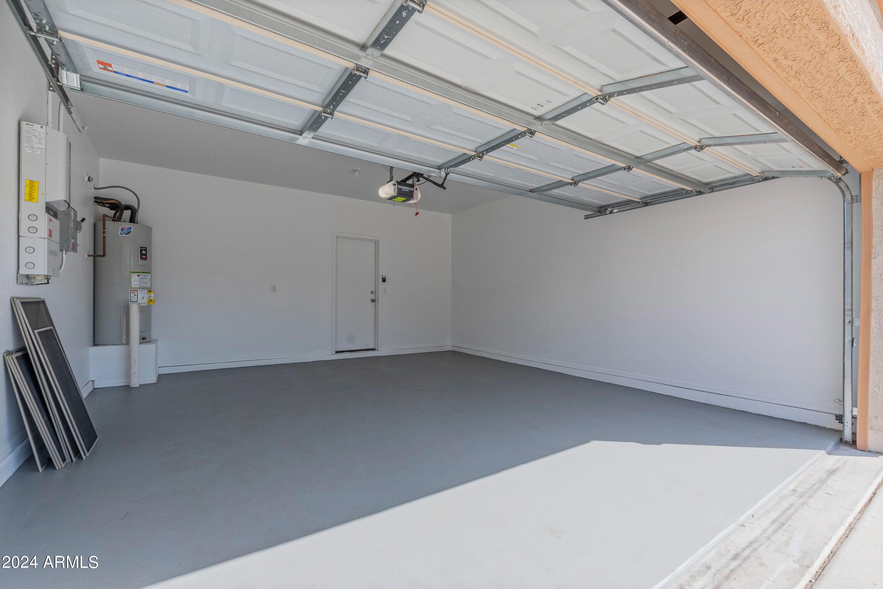 7006 W LINCOLN Street