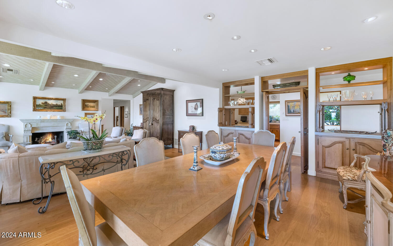 3500 E LINCOLN Drive # 15