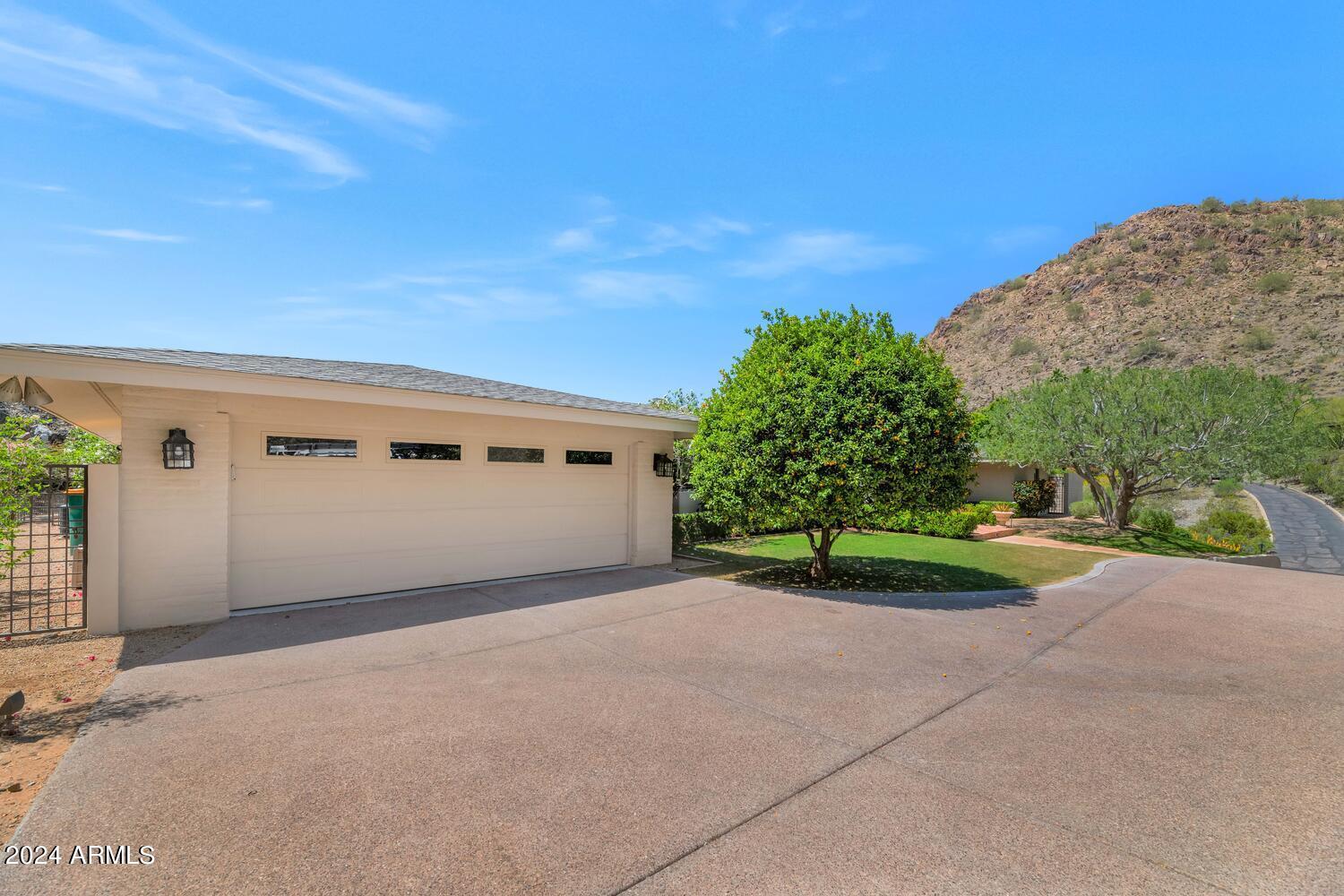 3500 E LINCOLN Drive # 15