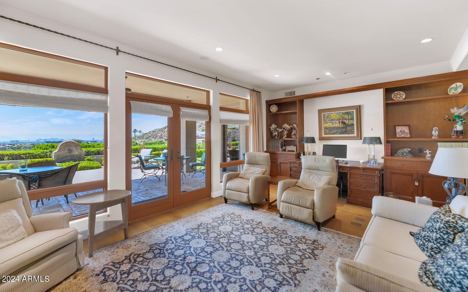 3500 E LINCOLN Drive # 15