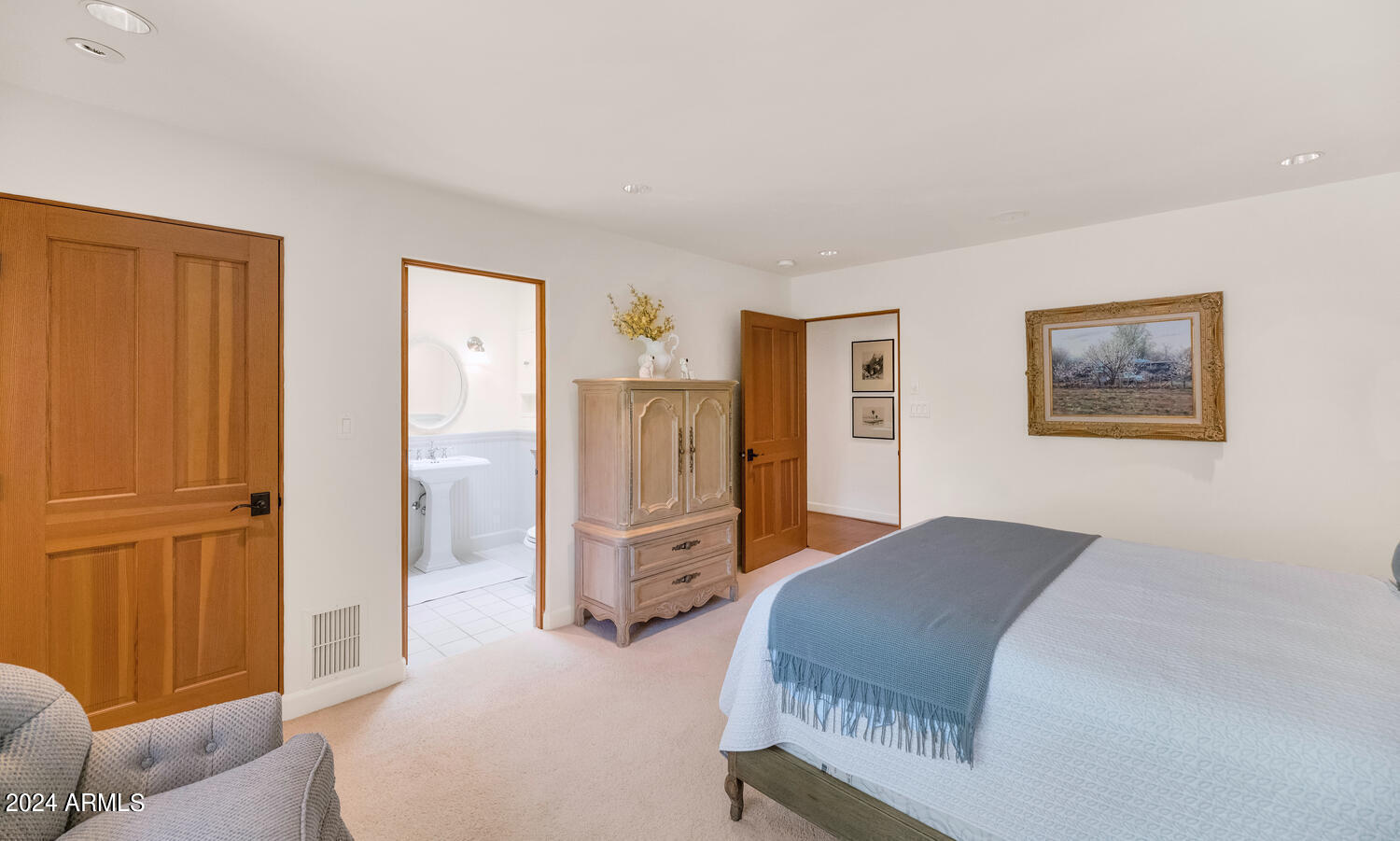 3500 E LINCOLN Drive # 15