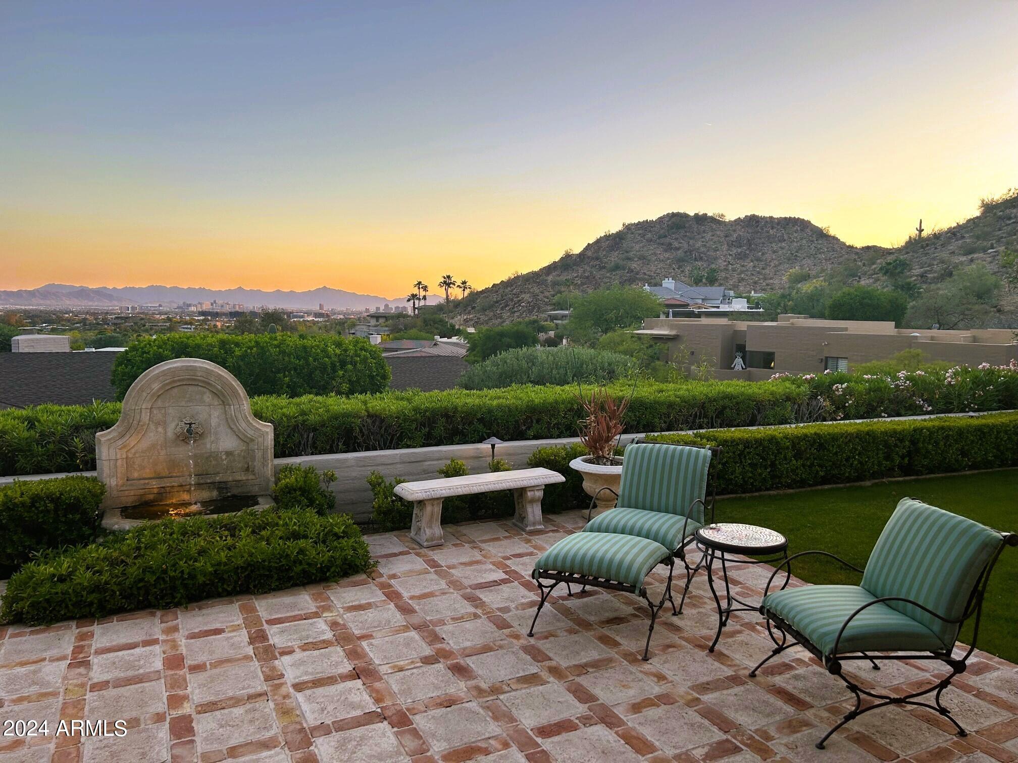 3500 E LINCOLN Drive # 15