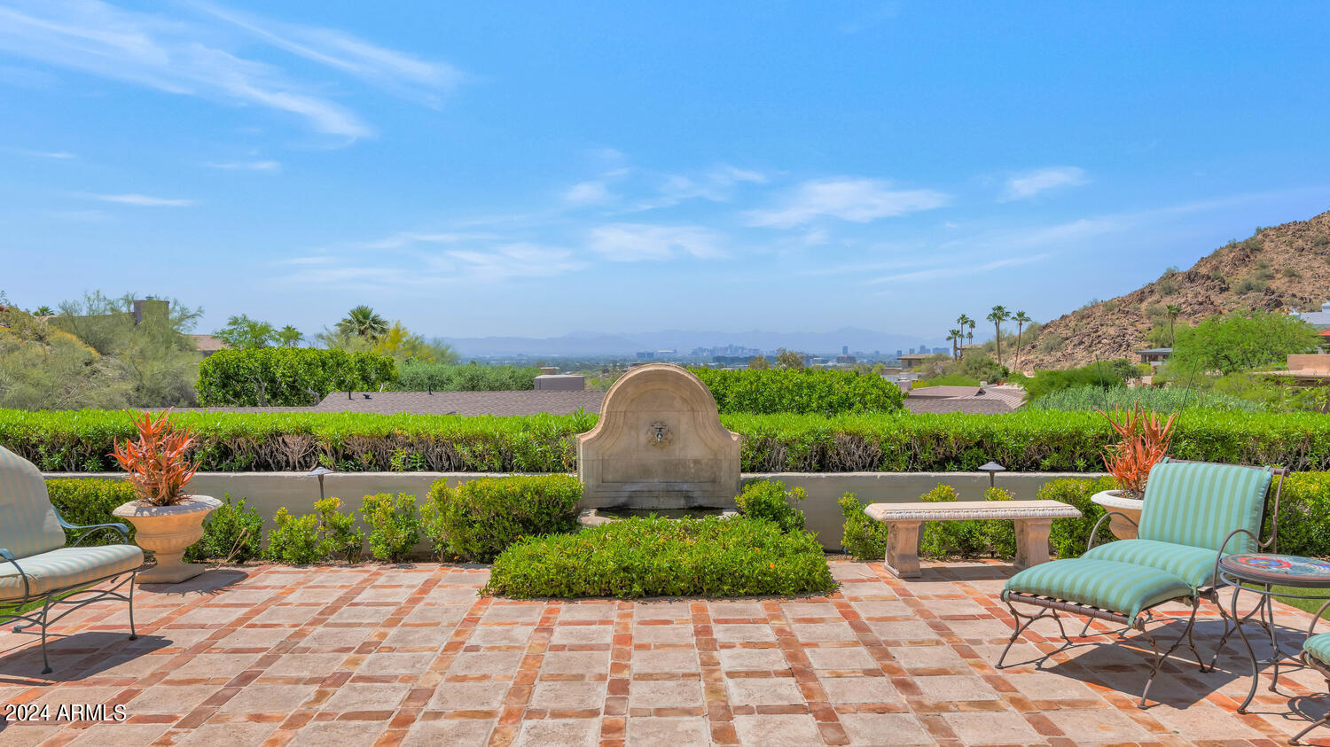 3500 E LINCOLN Drive # 15