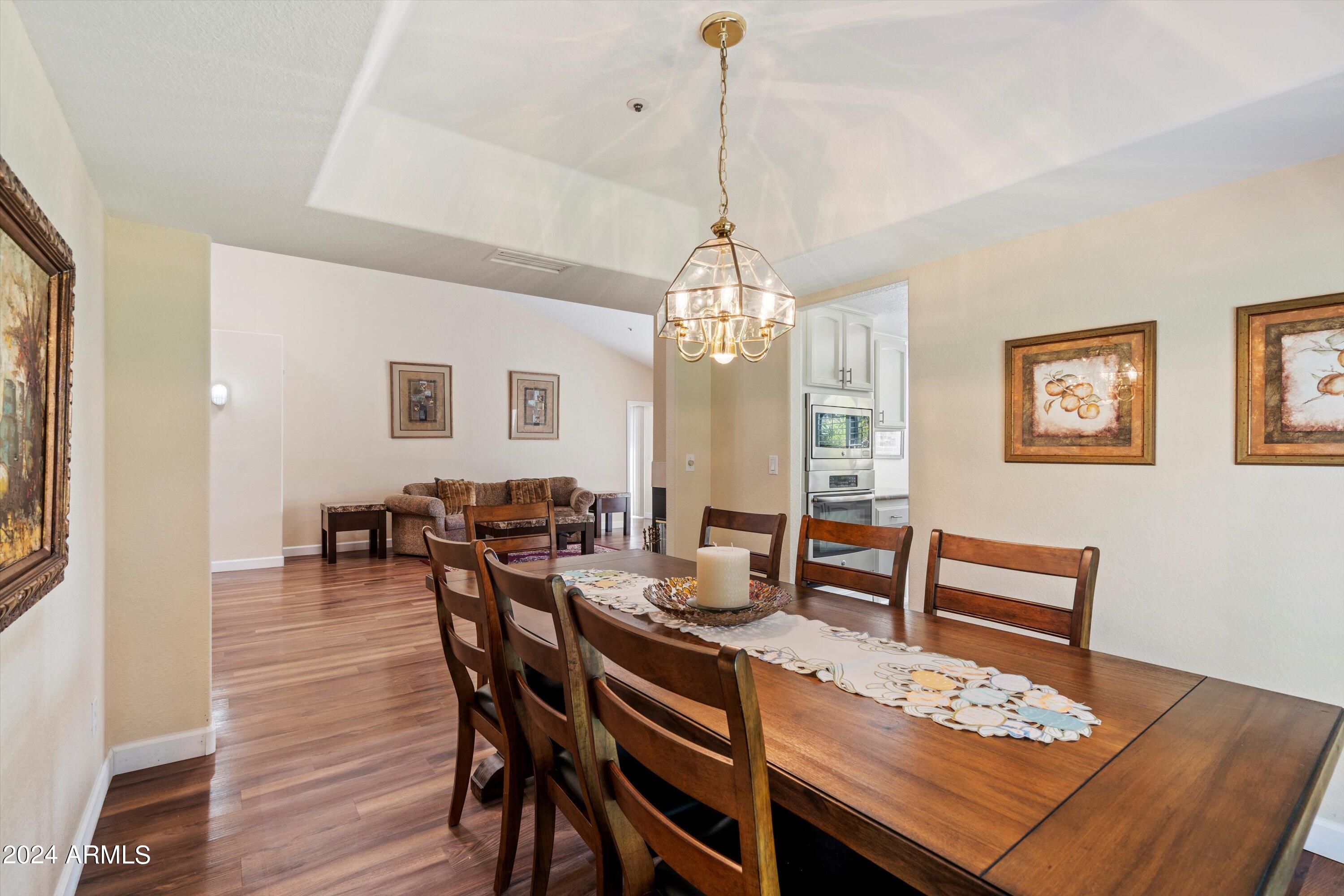 10505 E Cinnabar Avenue