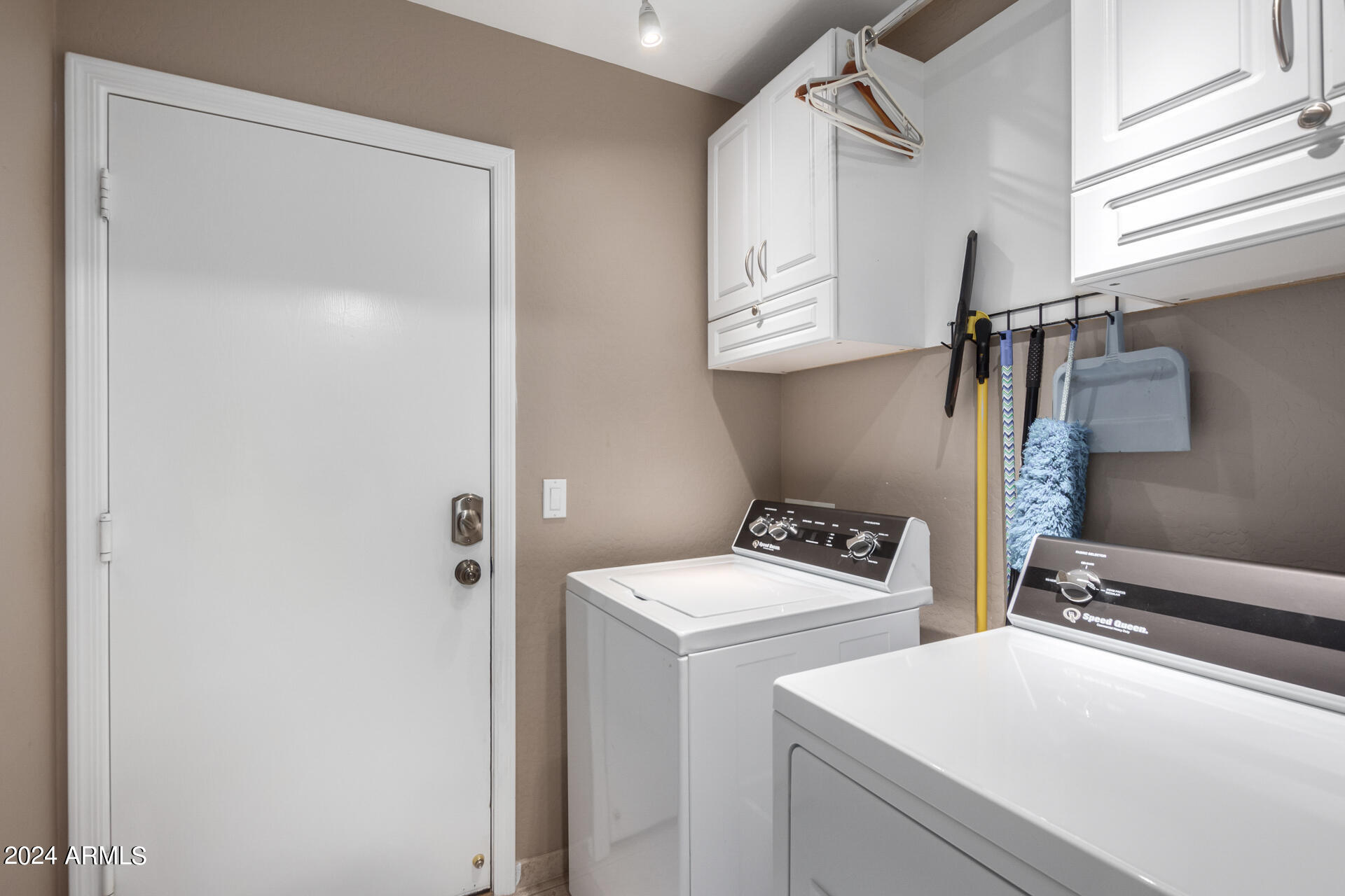 10523 E CALYPSO Avenue