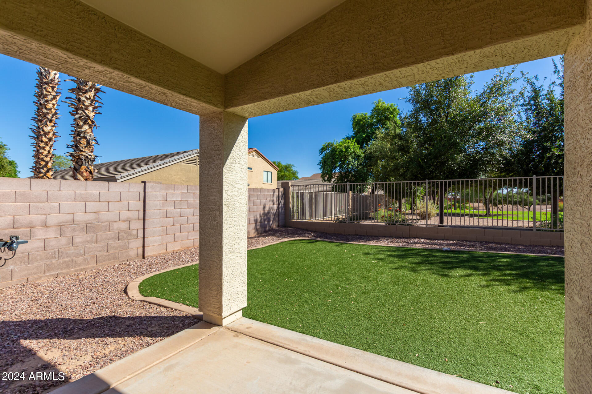 10523 E CALYPSO Avenue