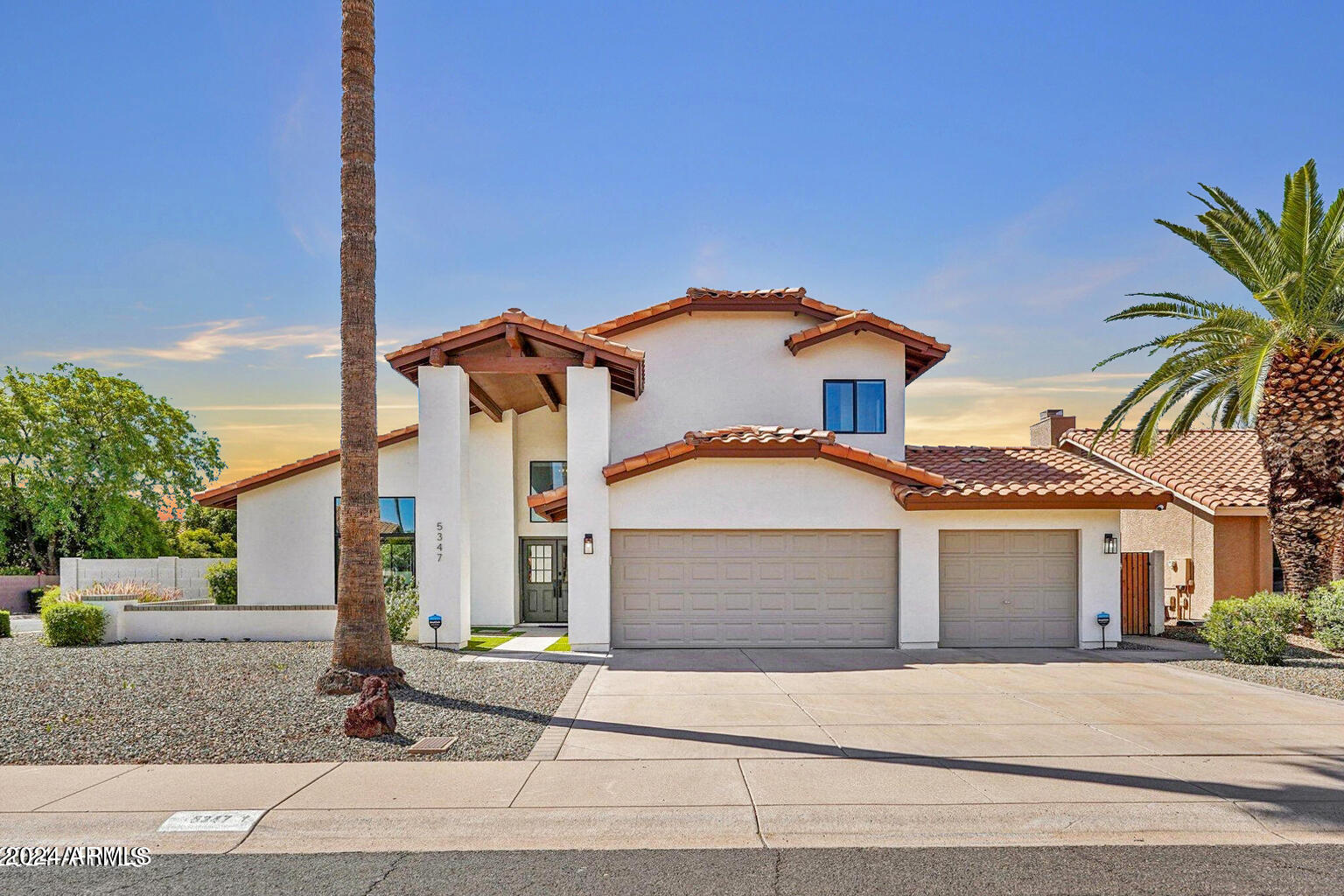 5347 E MICHELLE Drive