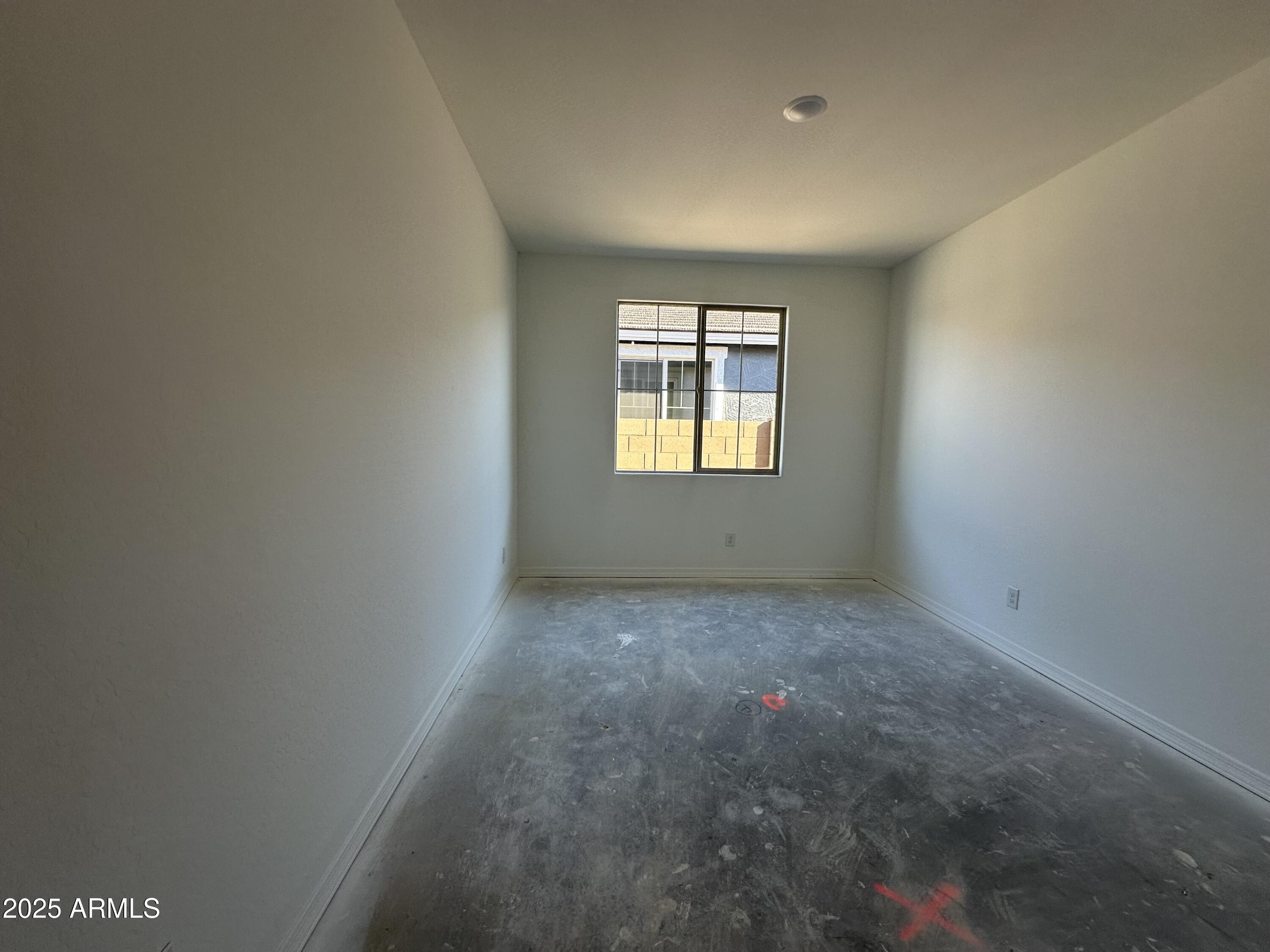 22857 E ROUNDUP Way