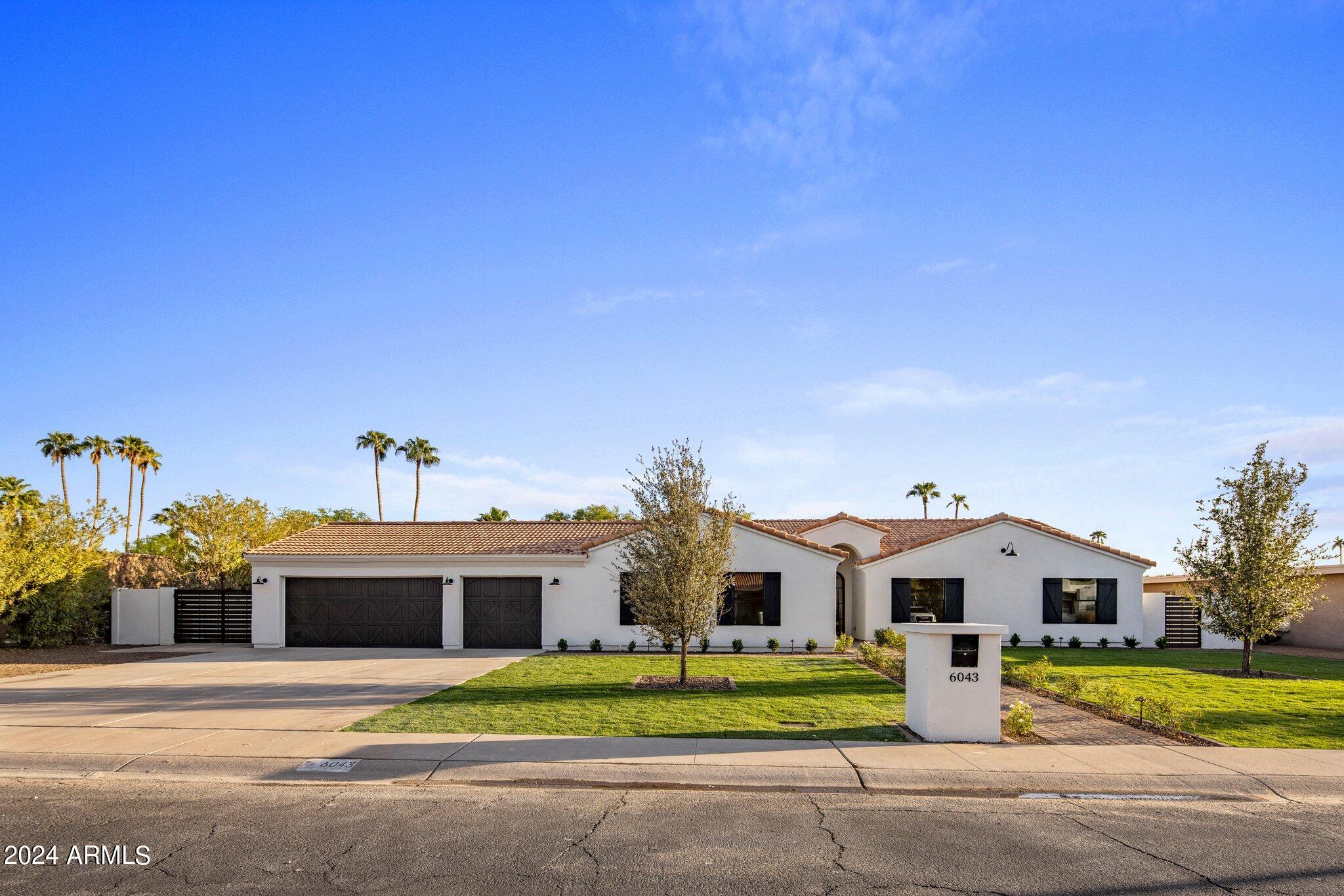 6043 E Redfield Road