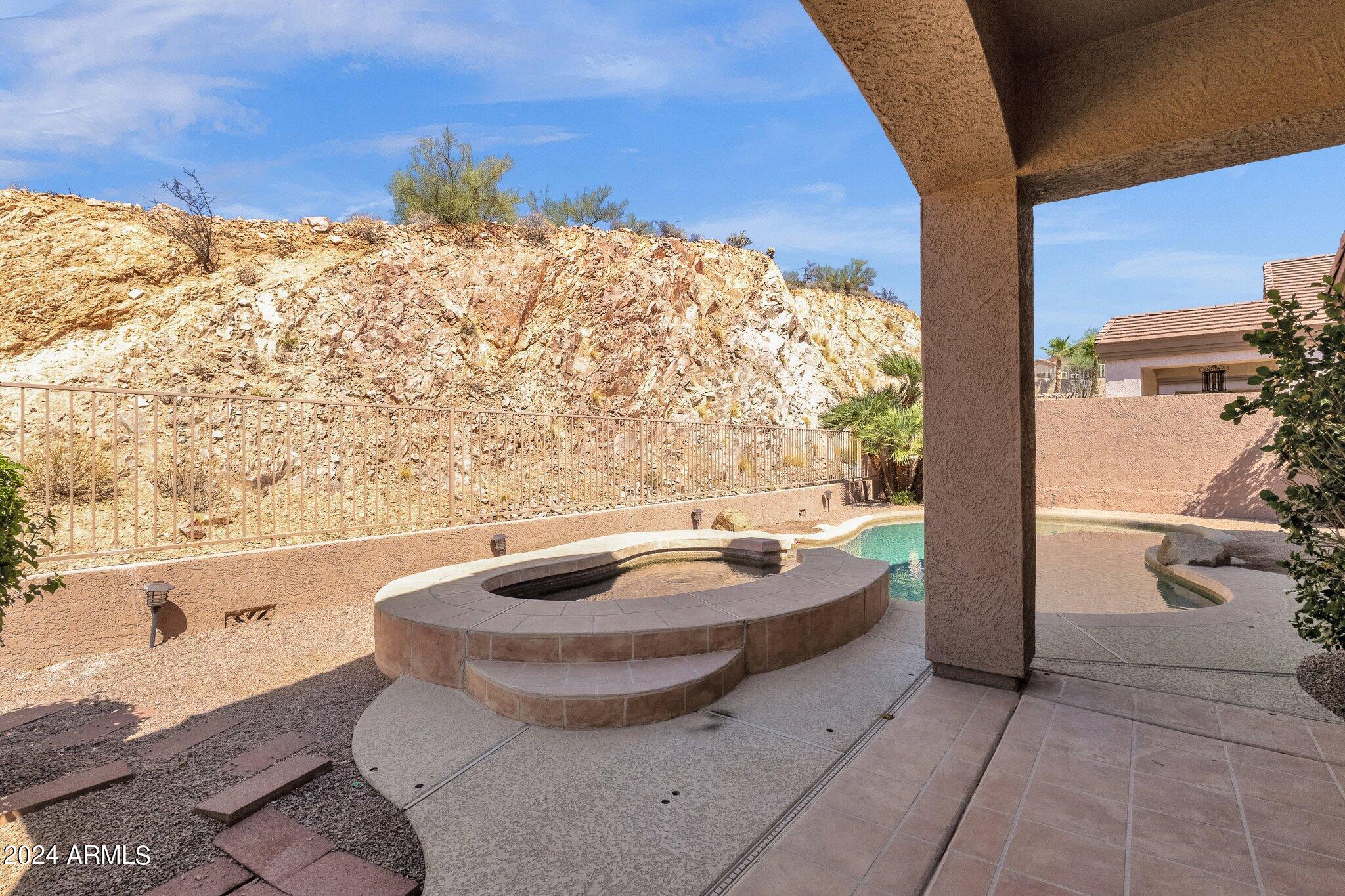 6334 E VIEWMONT Drive # 46