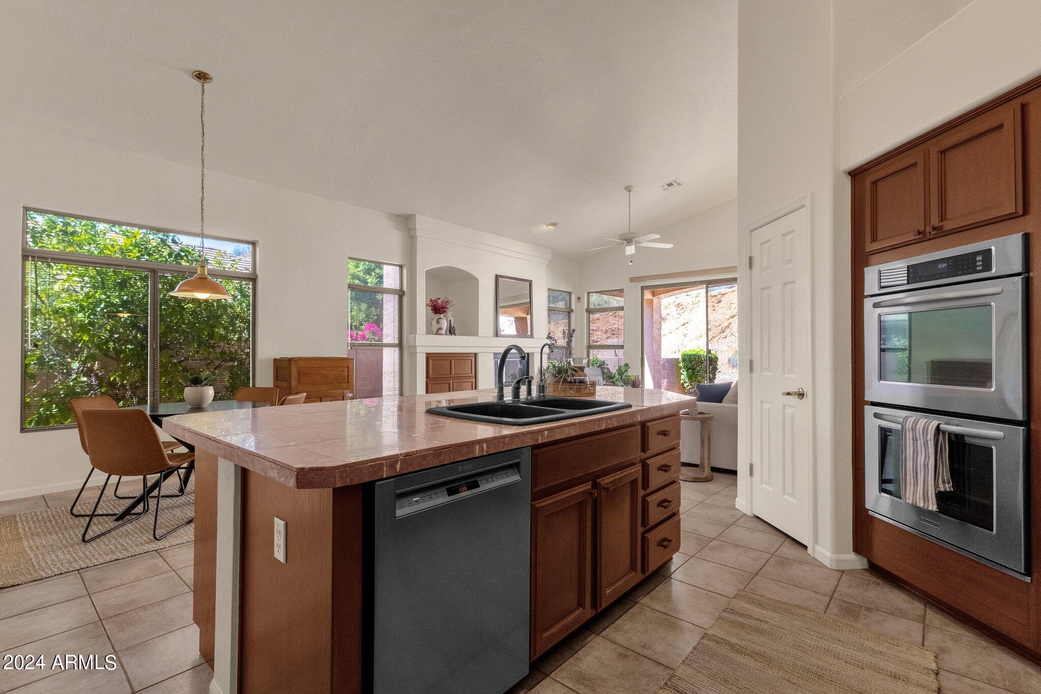 6334 E VIEWMONT Drive # 46