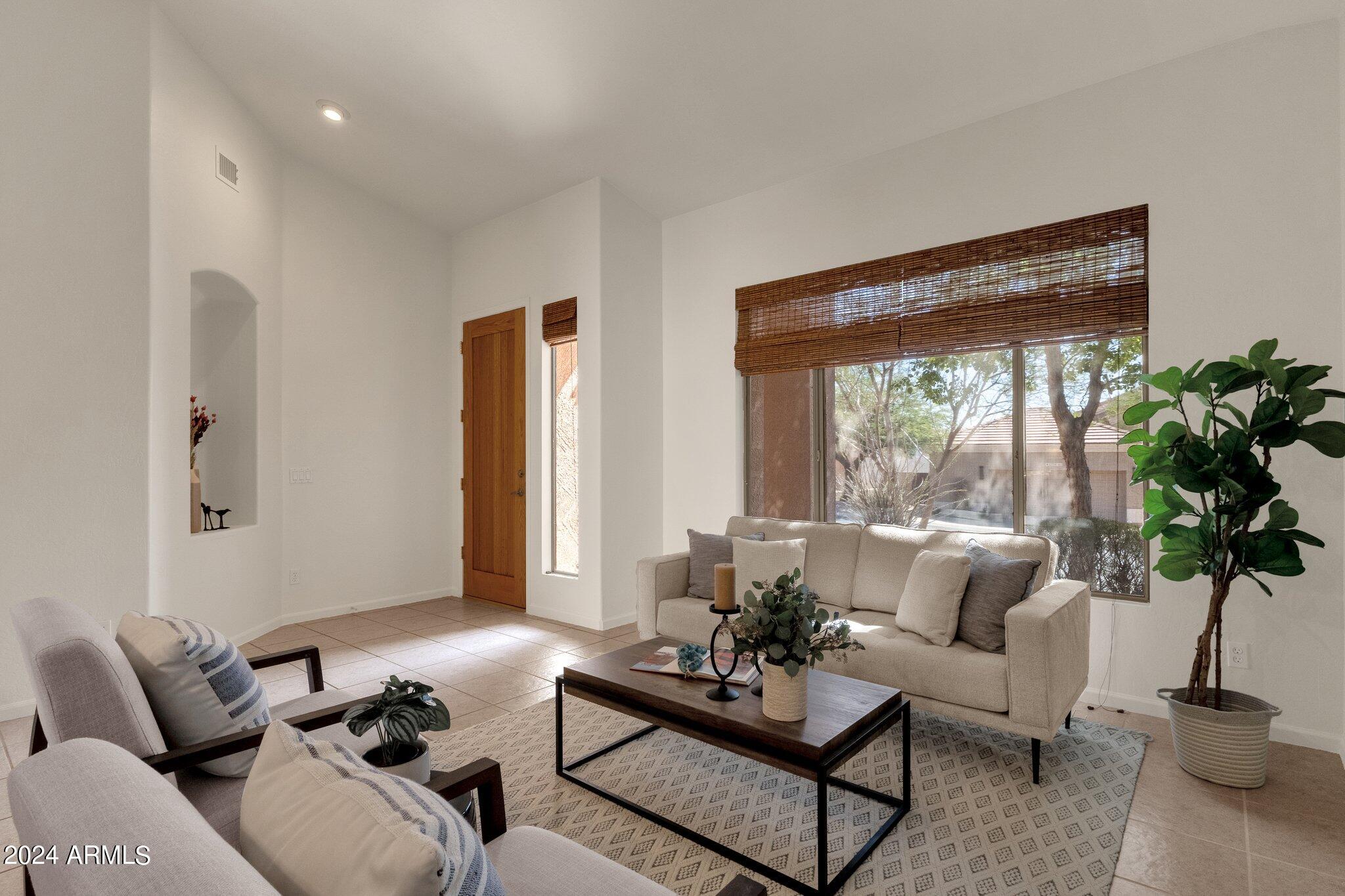 6334 E VIEWMONT Drive # 46