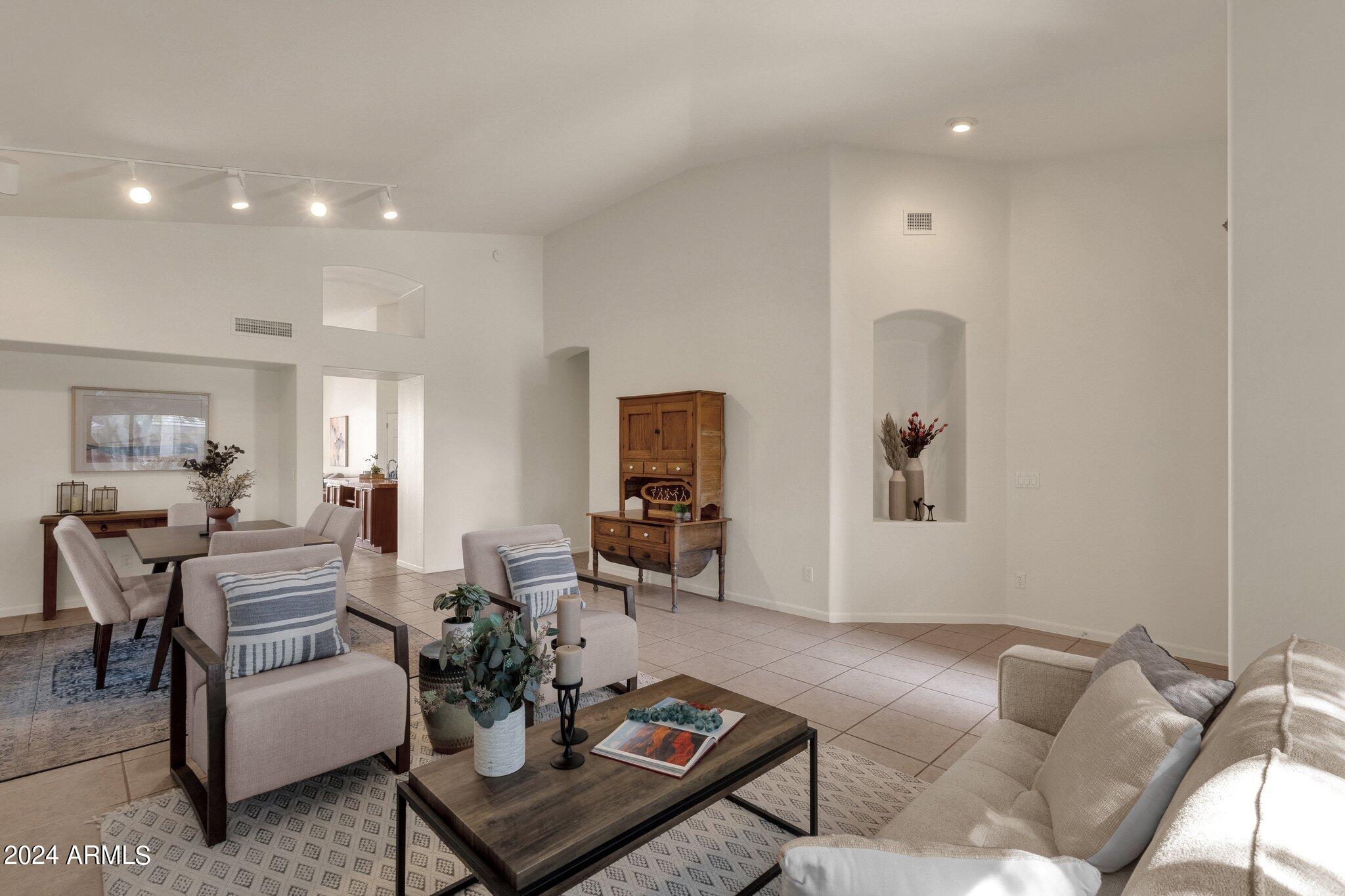 6334 E VIEWMONT Drive # 46