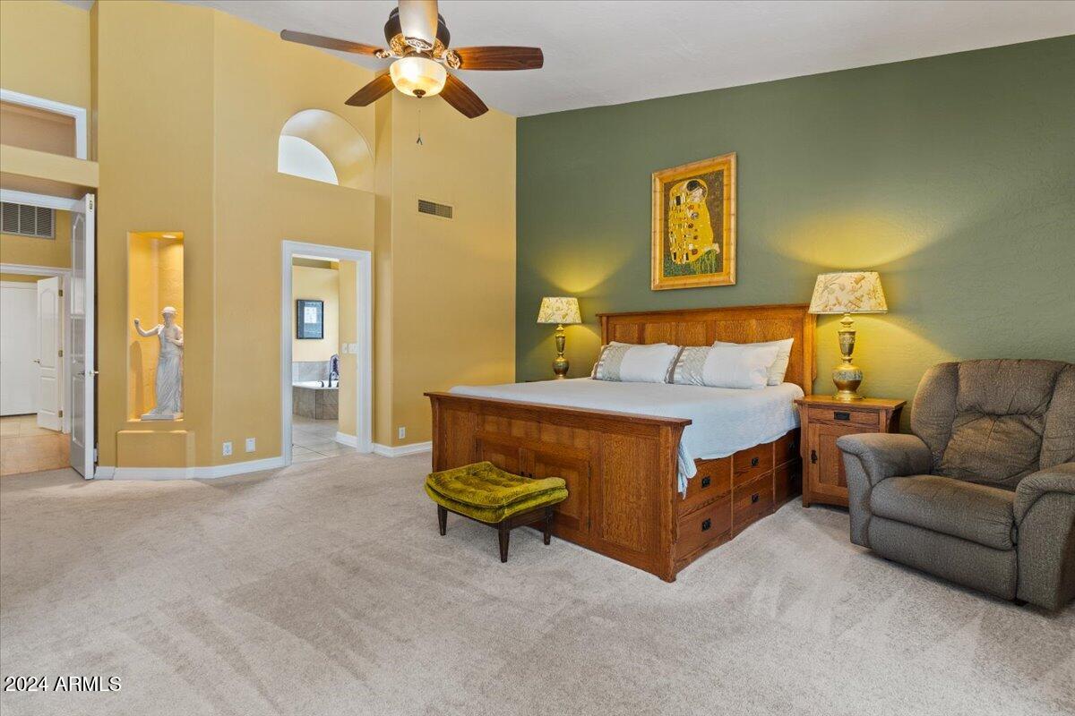 1227 E JEANINE Drive