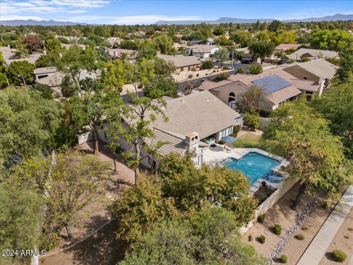 1227 E JEANINE Drive