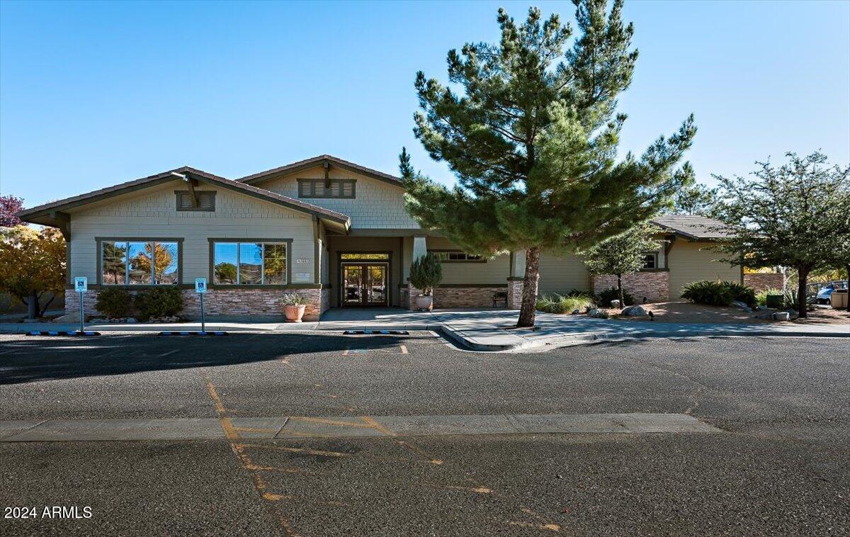 1569 N RANGE VIEW Circle