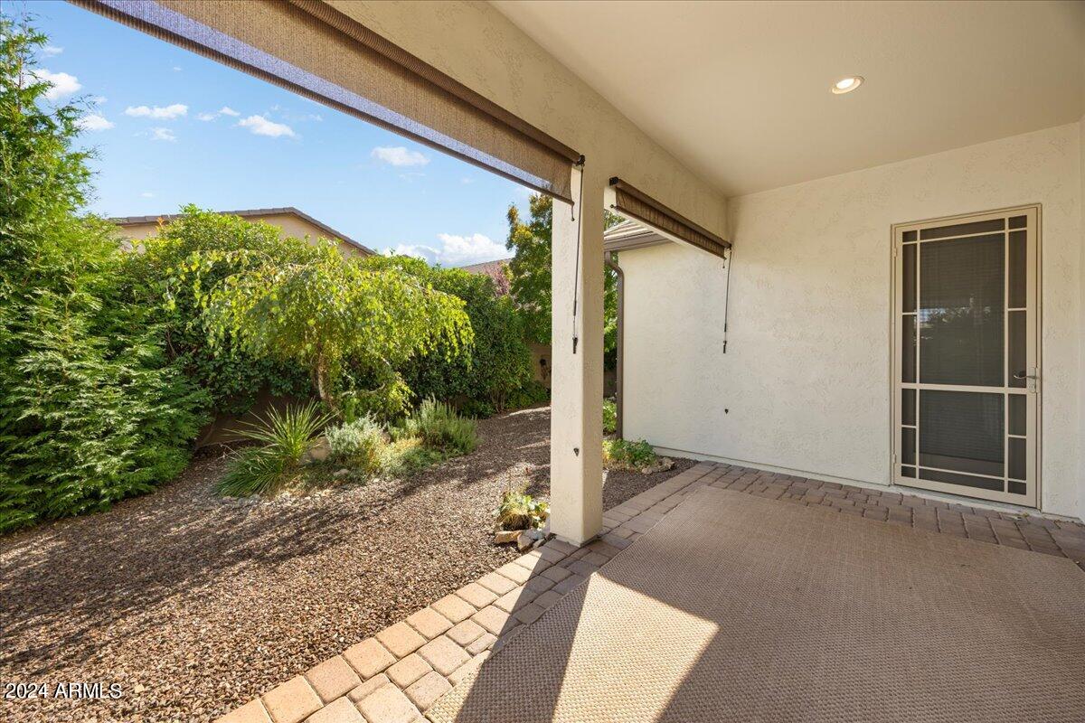 1569 N RANGE VIEW Circle