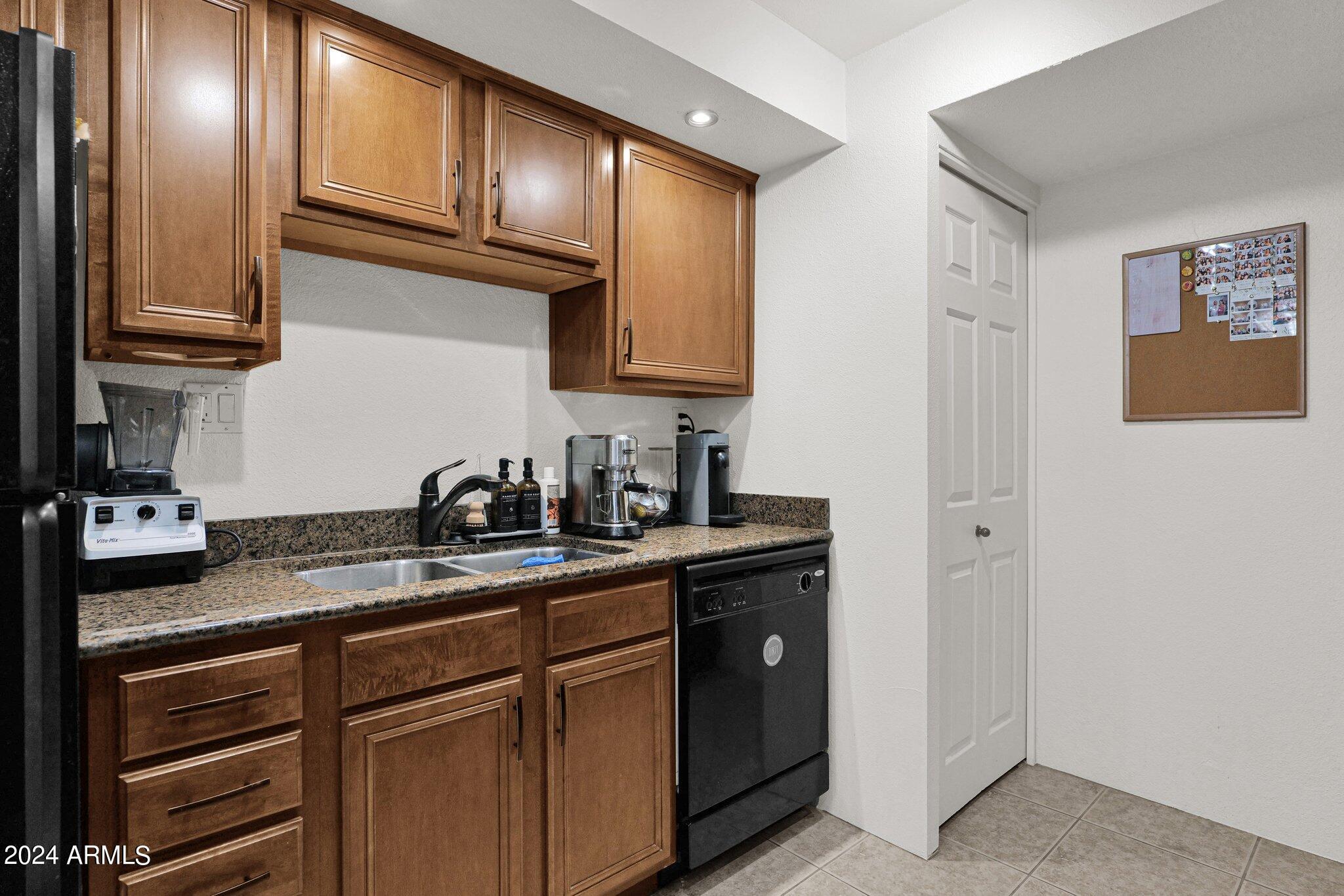 8500 E INDIAN SCHOOL Road # 106