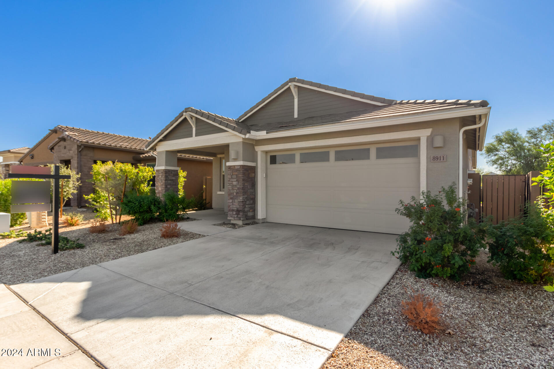 8911 W SOLANO Drive