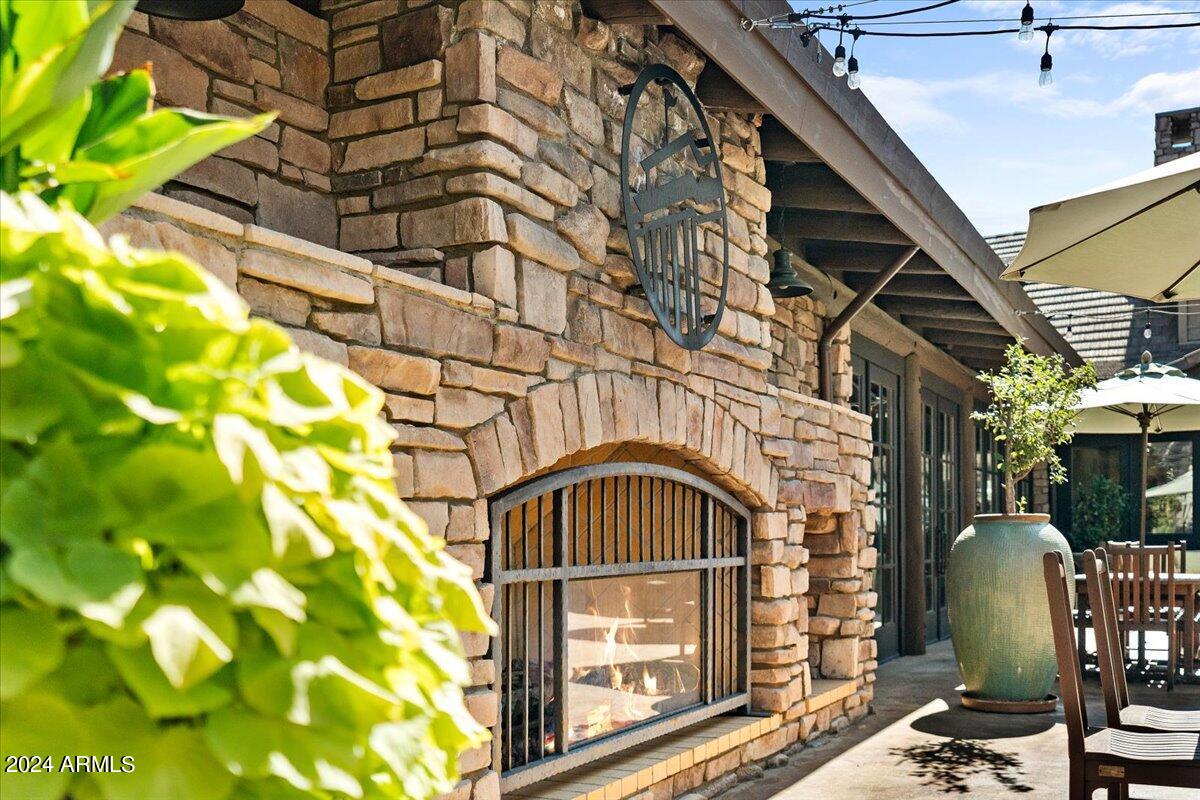 1615 STONEY Lane