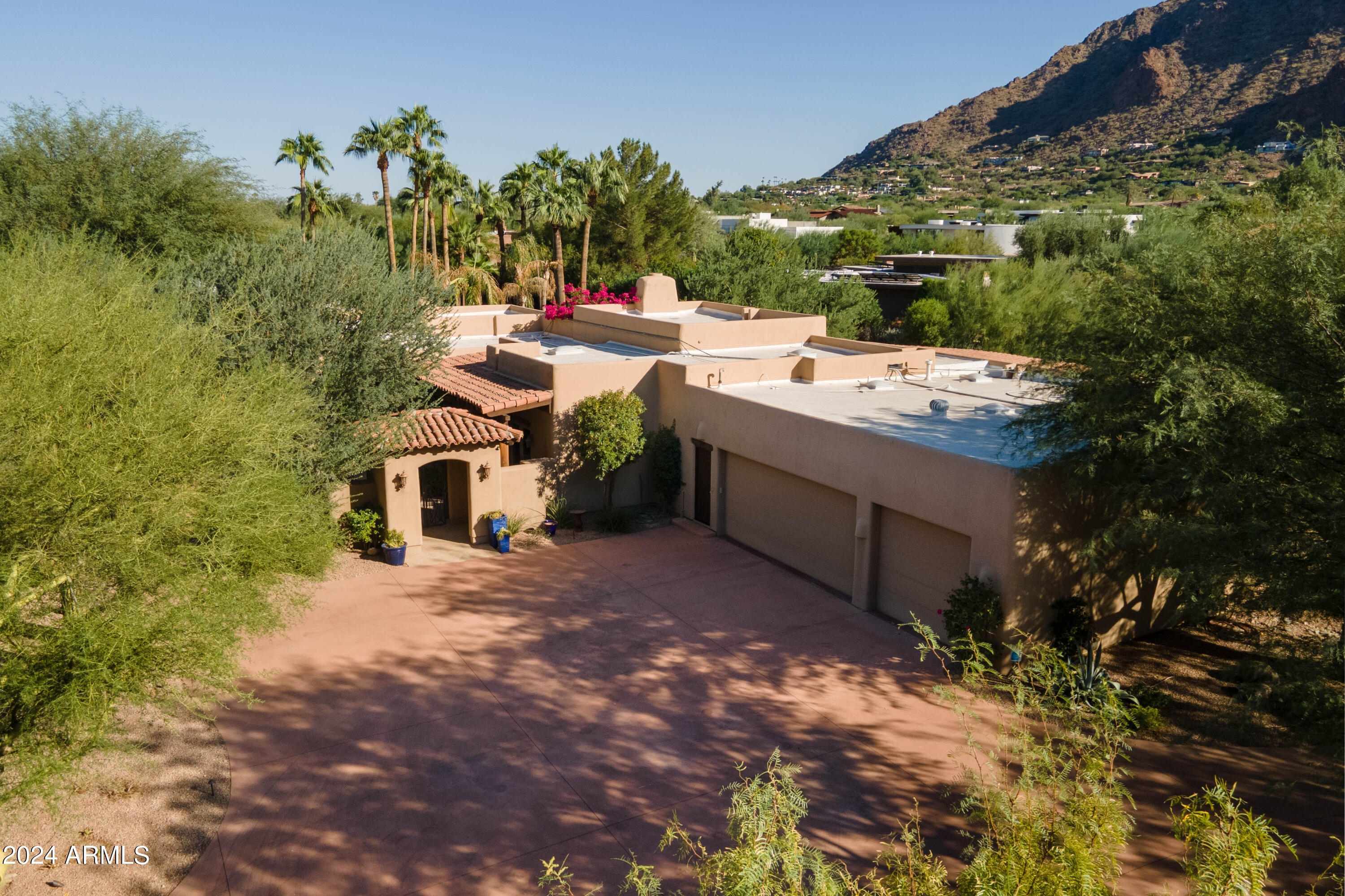 6211 N 51ST Place