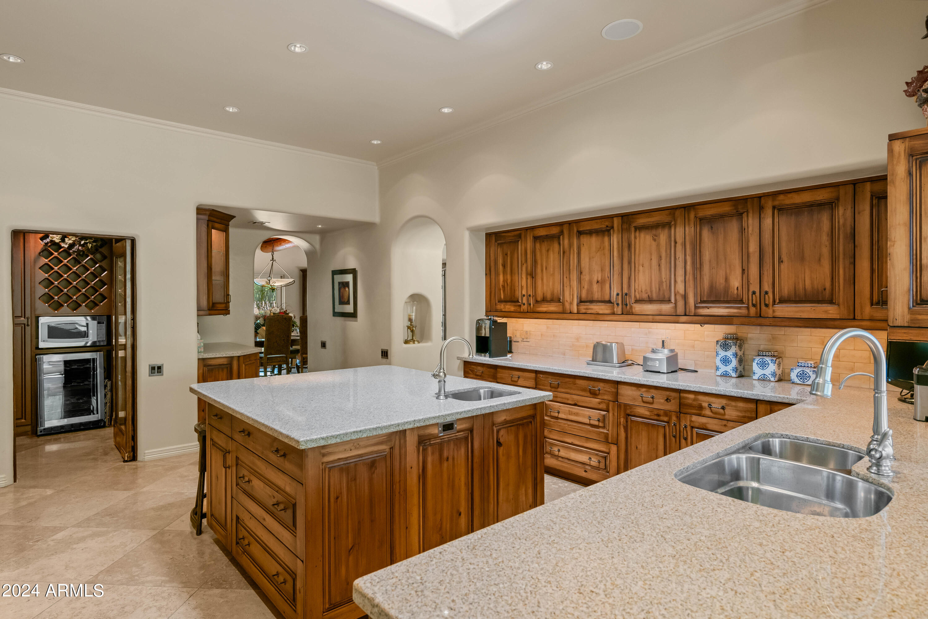 6211 N 51ST Place