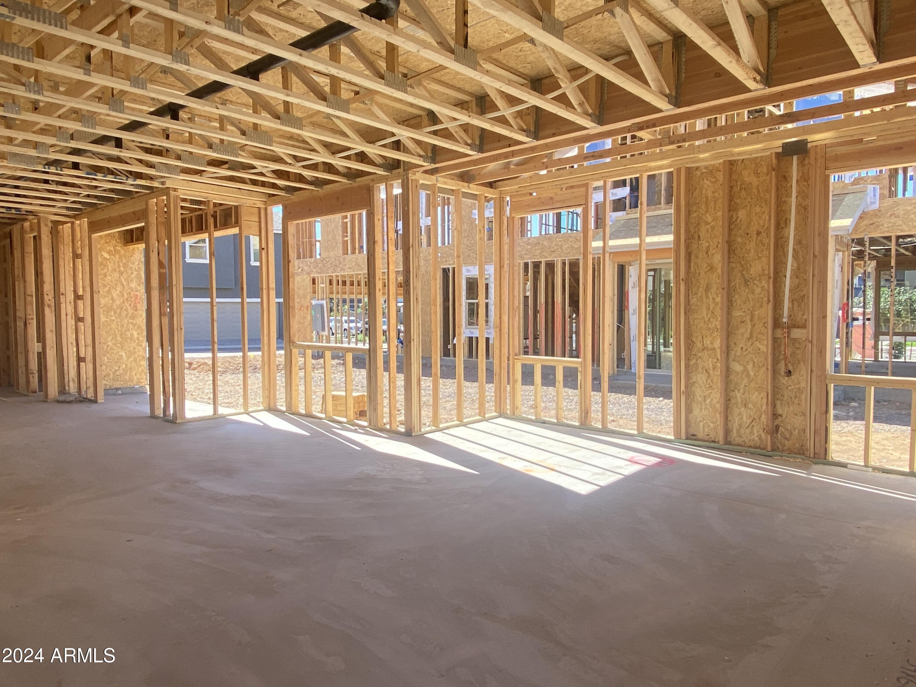 2223 W CHISUM Trail