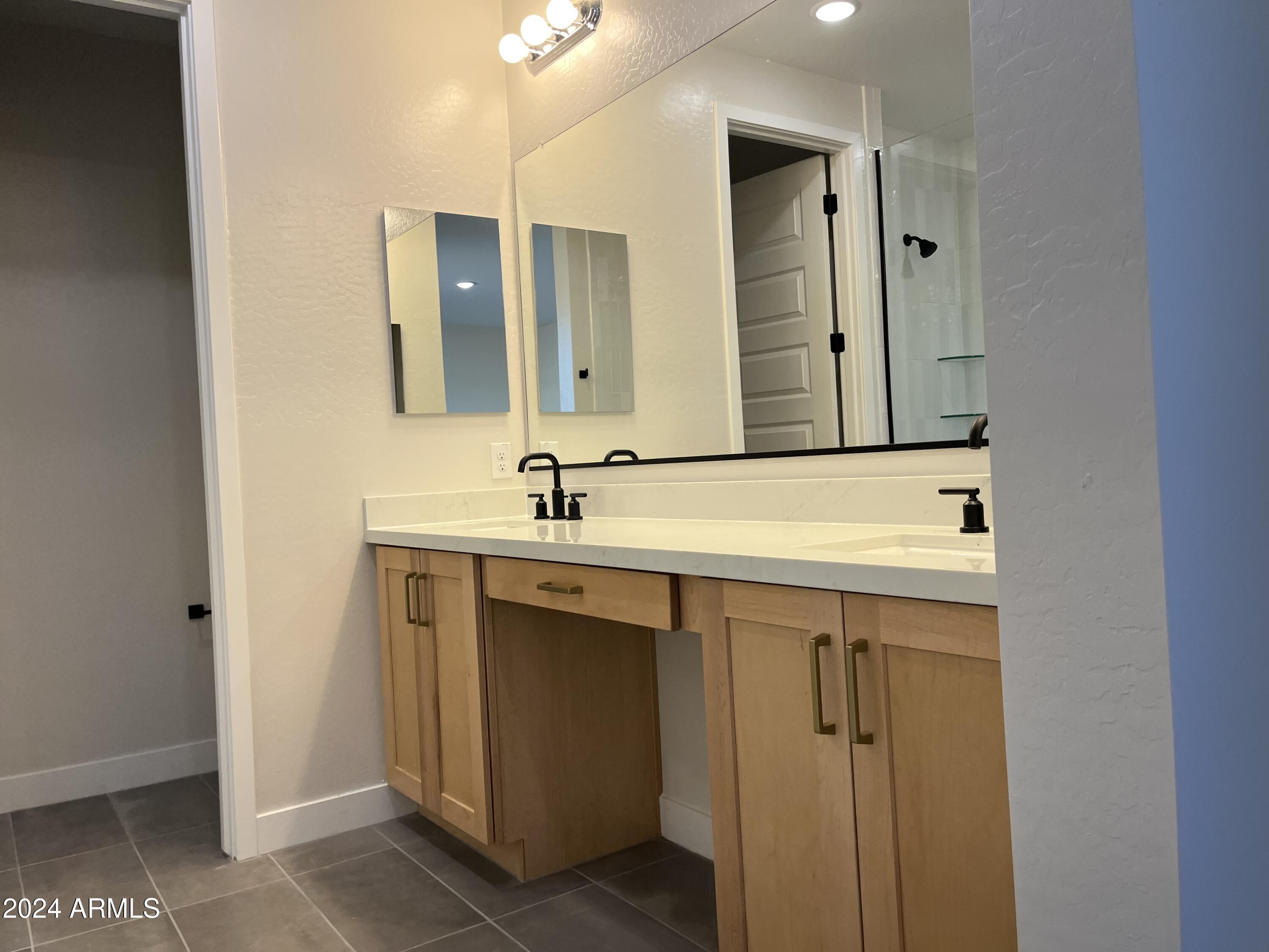 7664 W TETHER Trail