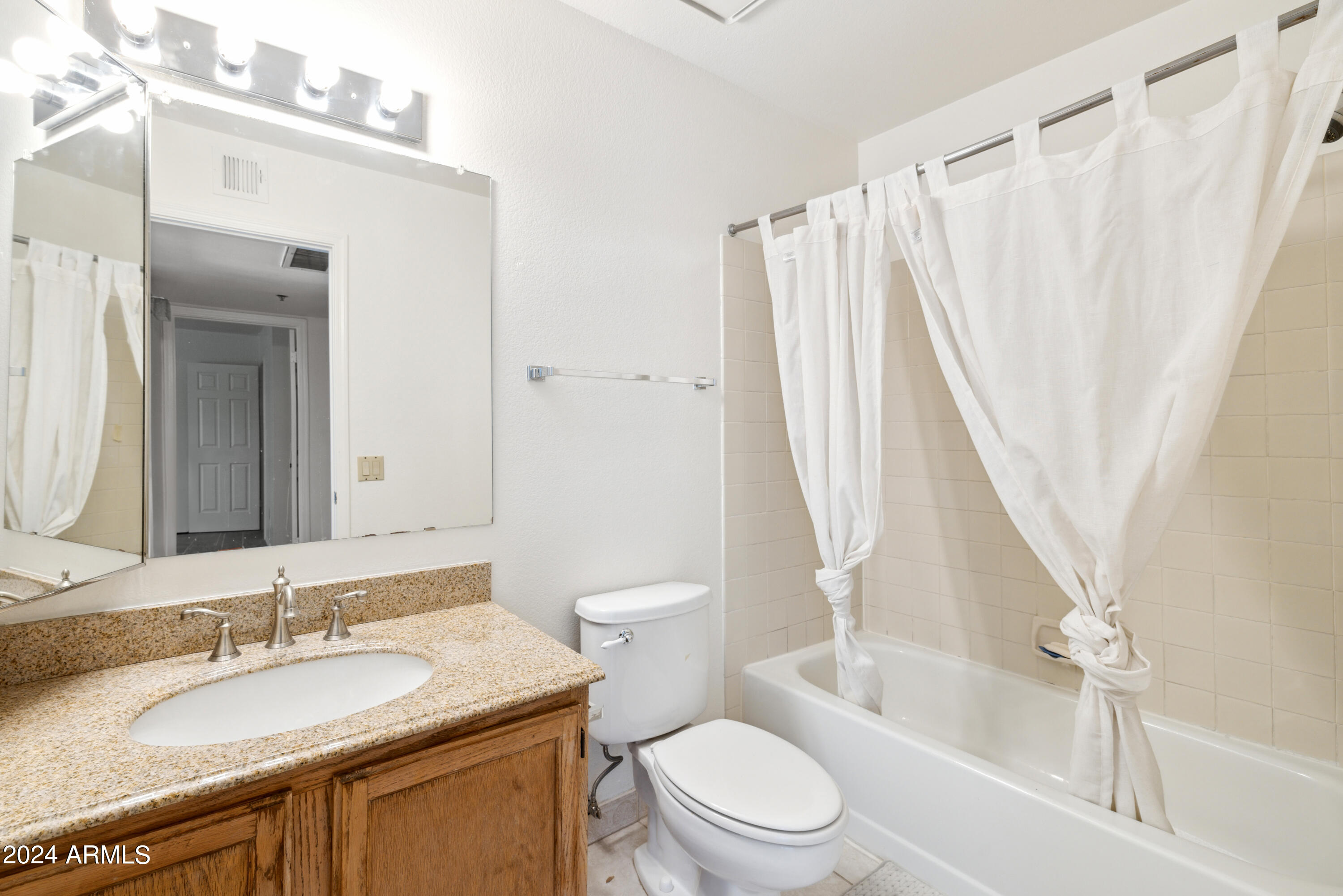 4316 E AVALON Drive # 4