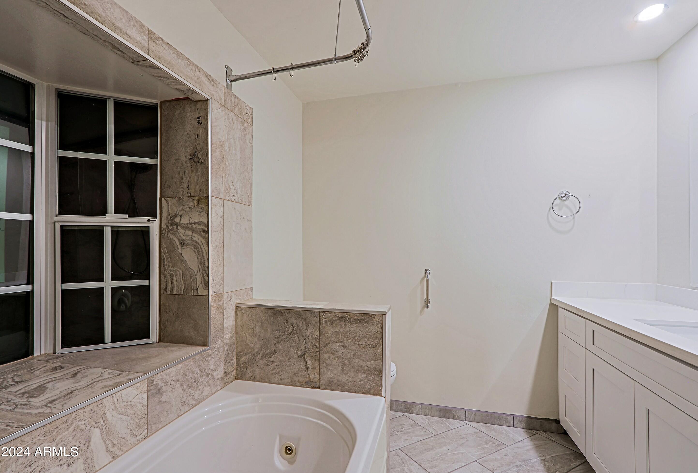 6203 N 12TH Place # 1