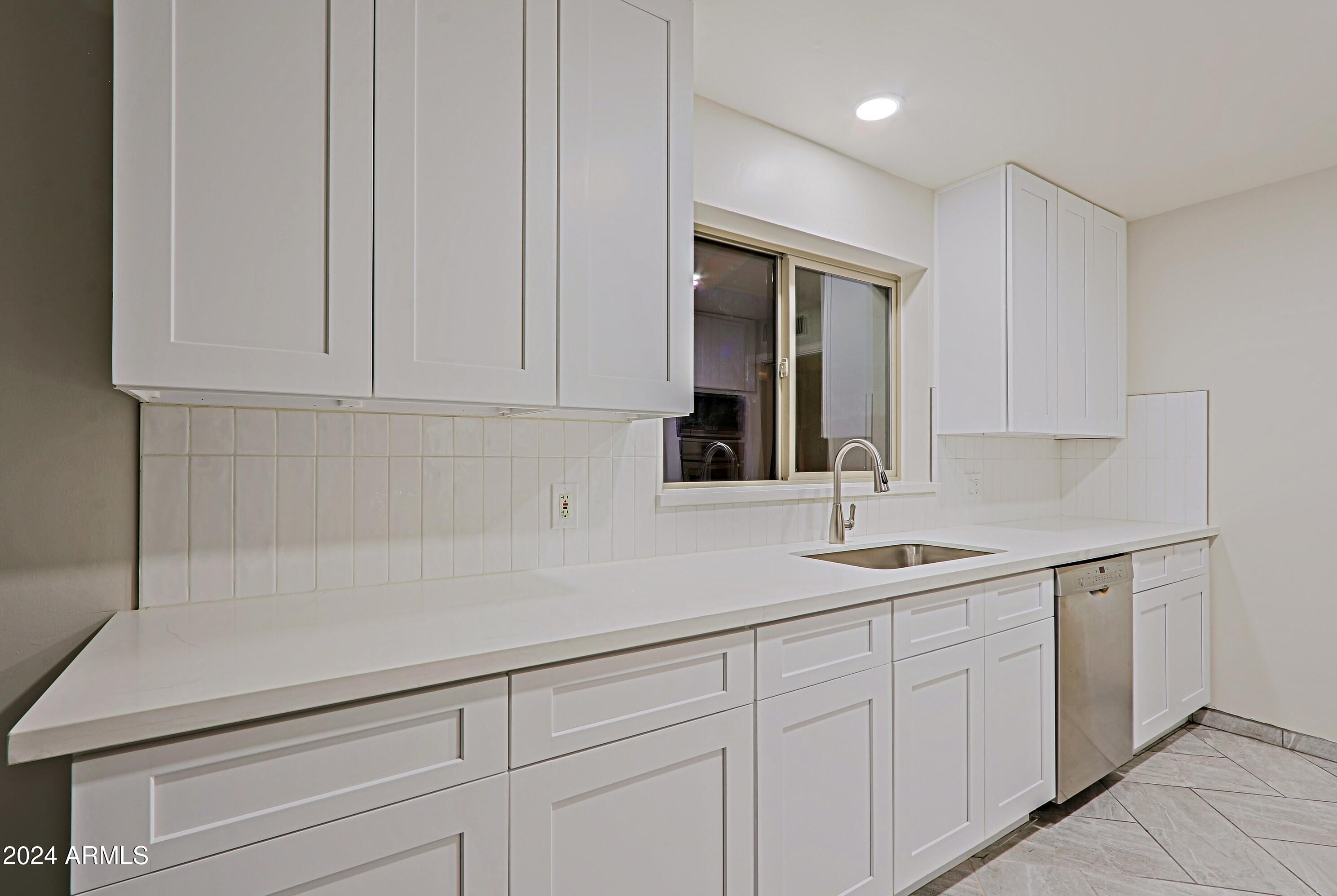 6203 N 12TH Place # 1